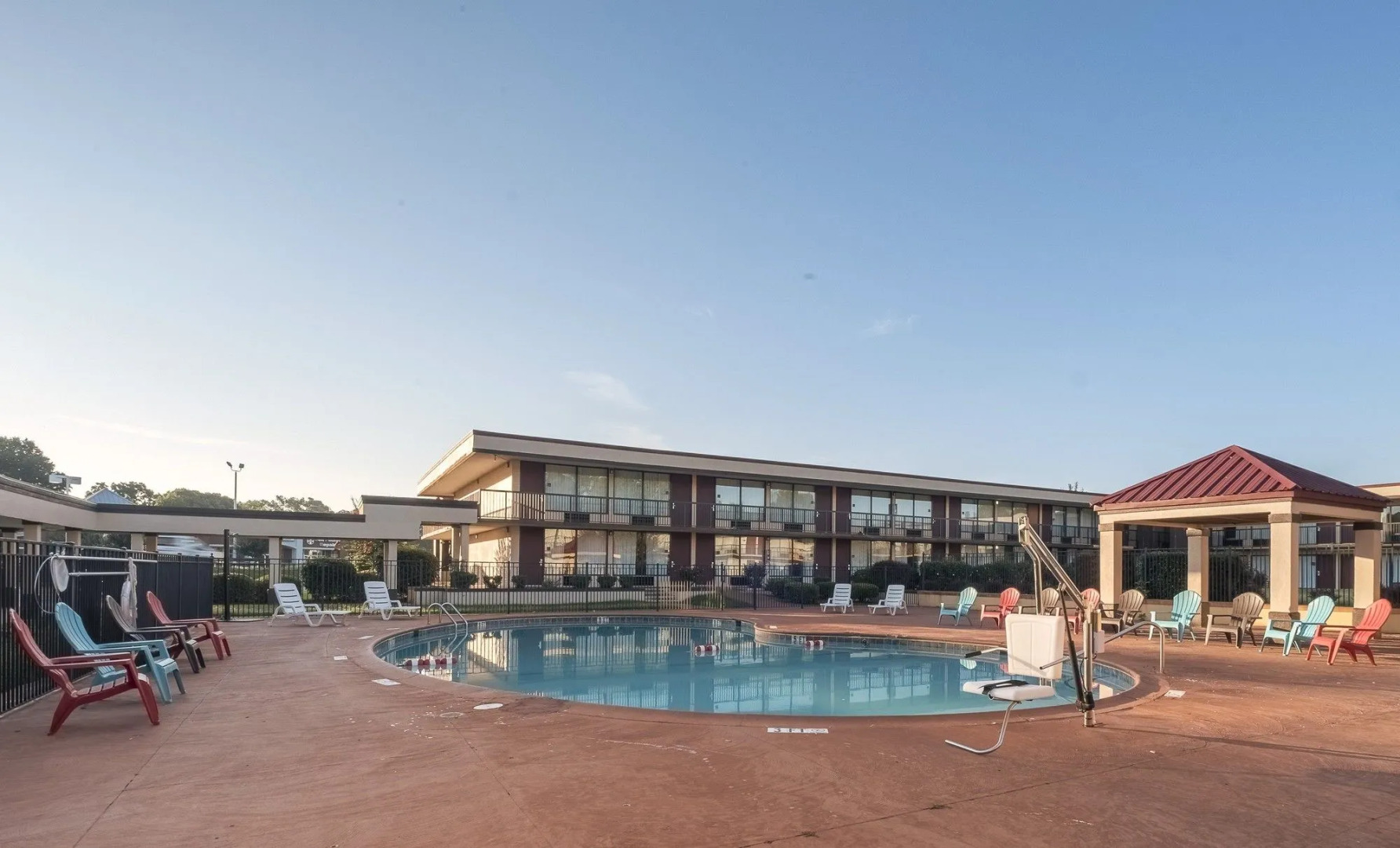 Horizon Inn & Suites