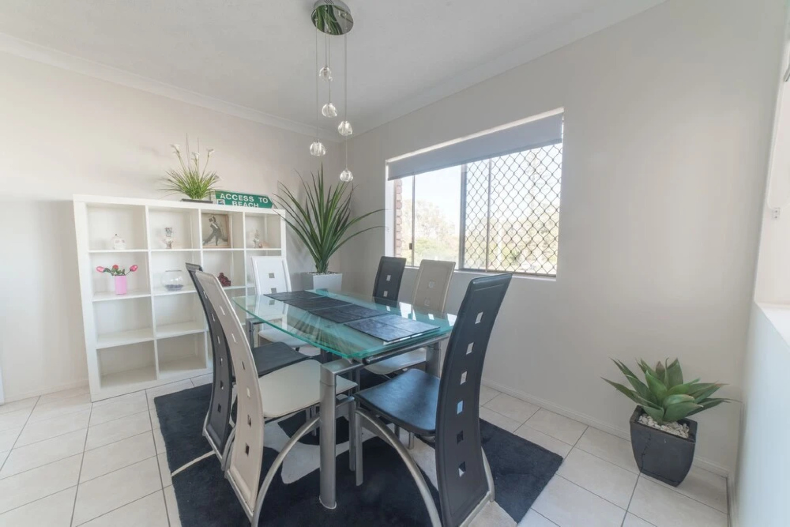 1 Bedroom Gold Coast Beachside Apt w/AC + Parking