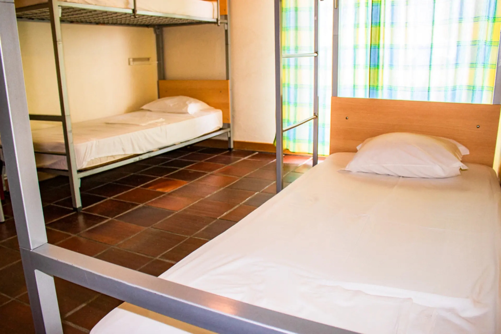 HI Almada - Pousada Juventude - Hostel