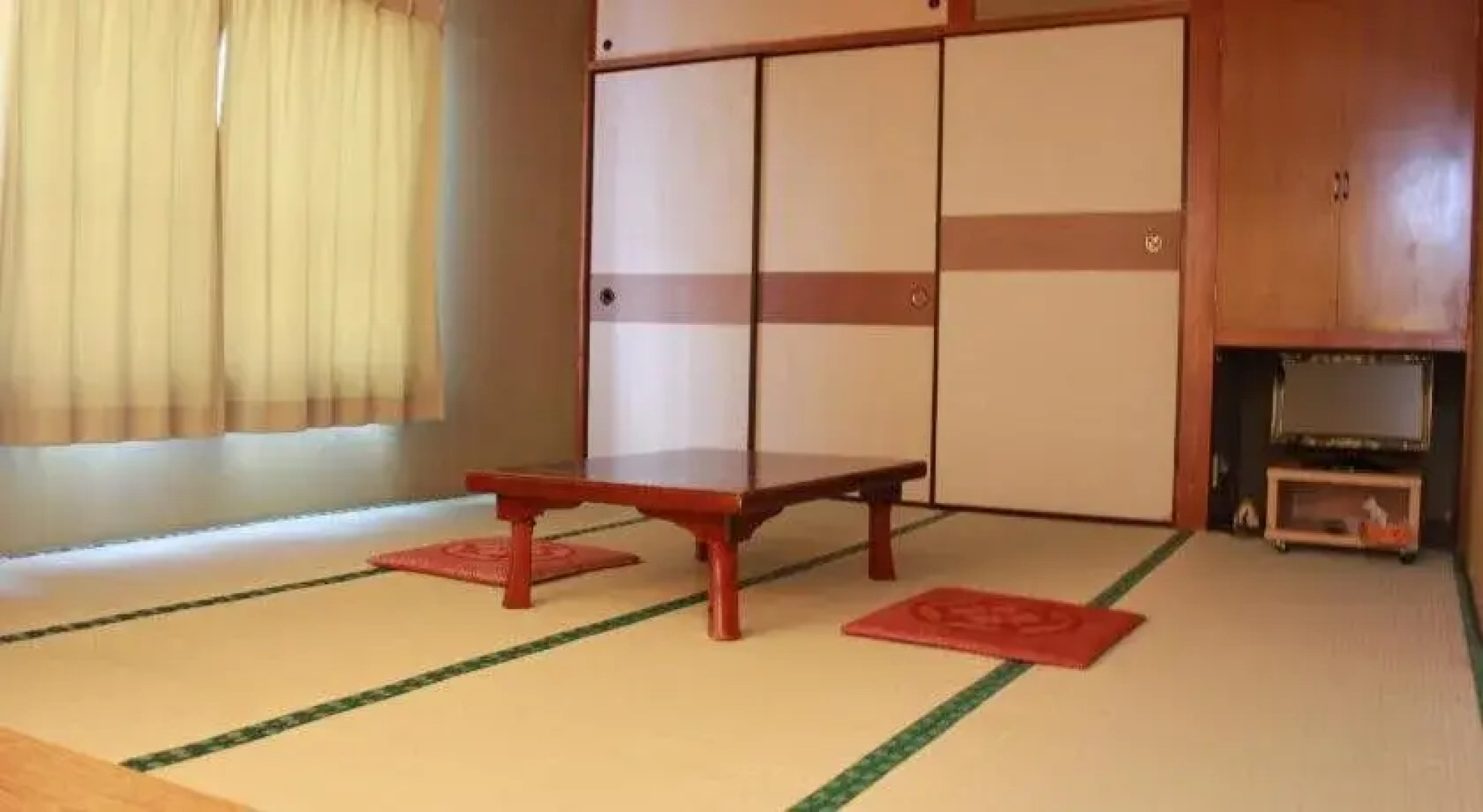 Shirako White Palace