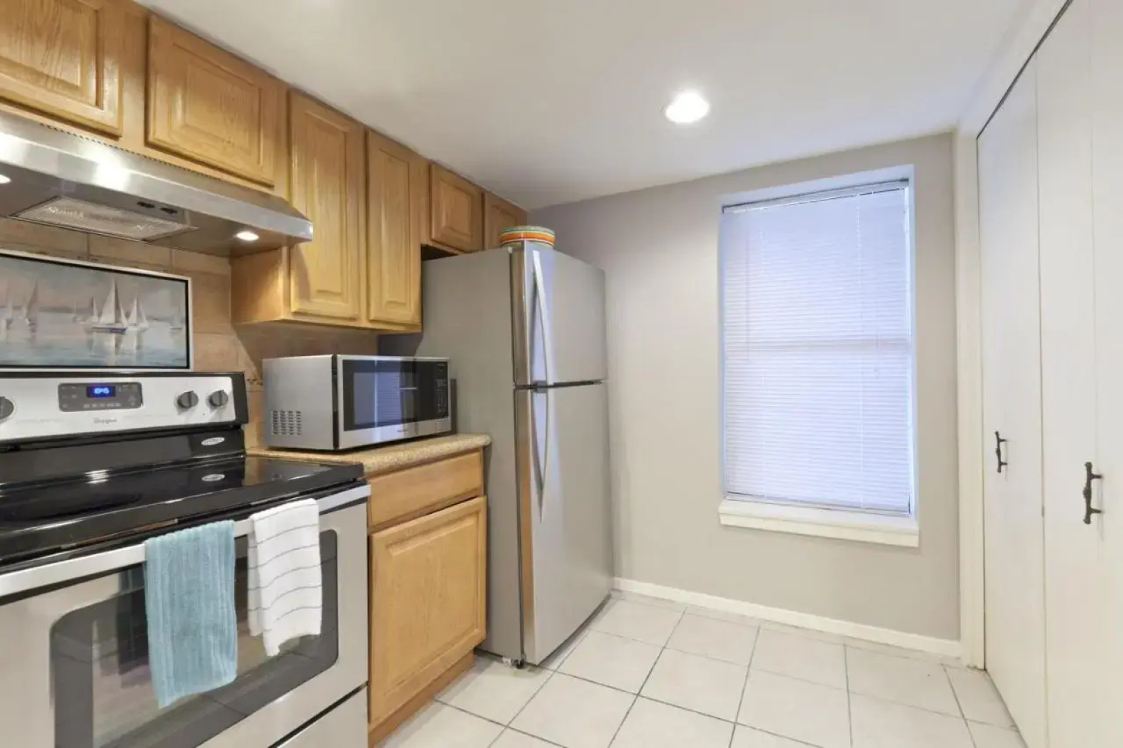 Saida III Condominiums - by Island Services