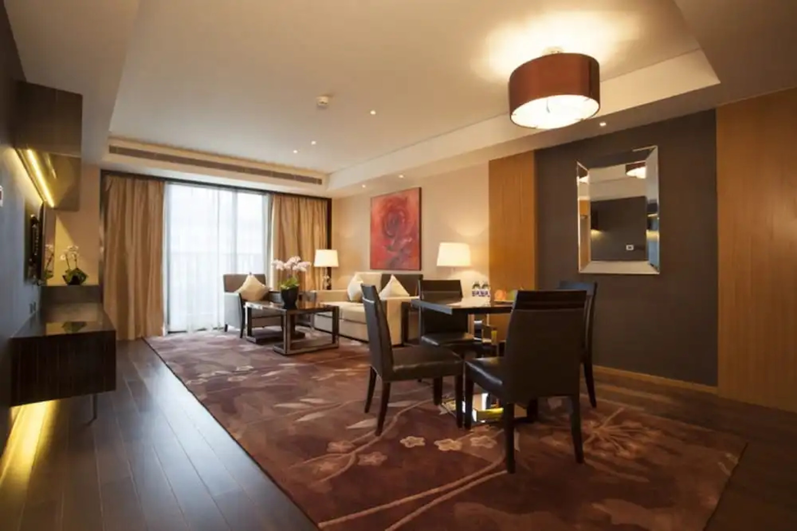 Lee Garden Service Apartment