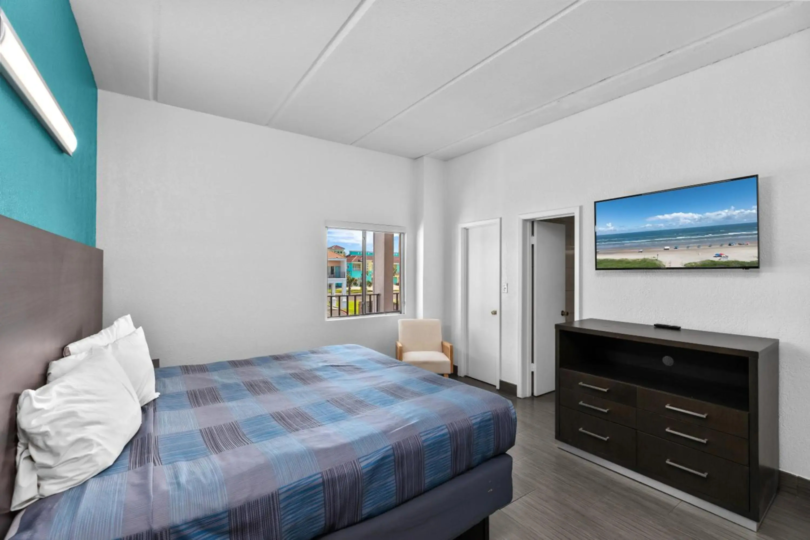 WindWater Hotel and Marina
