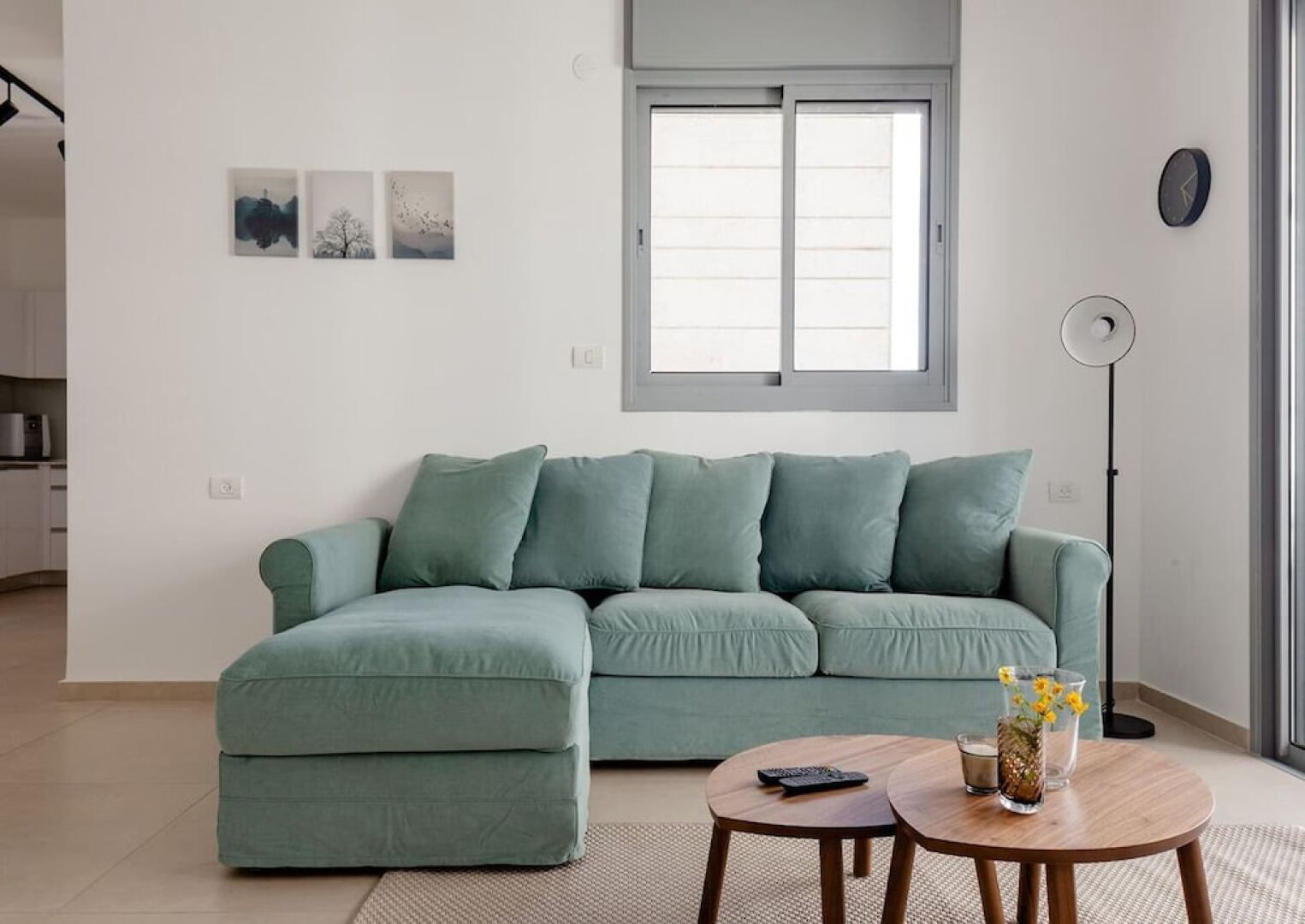 O-O Group -Luxury 3BR APT See View Tower