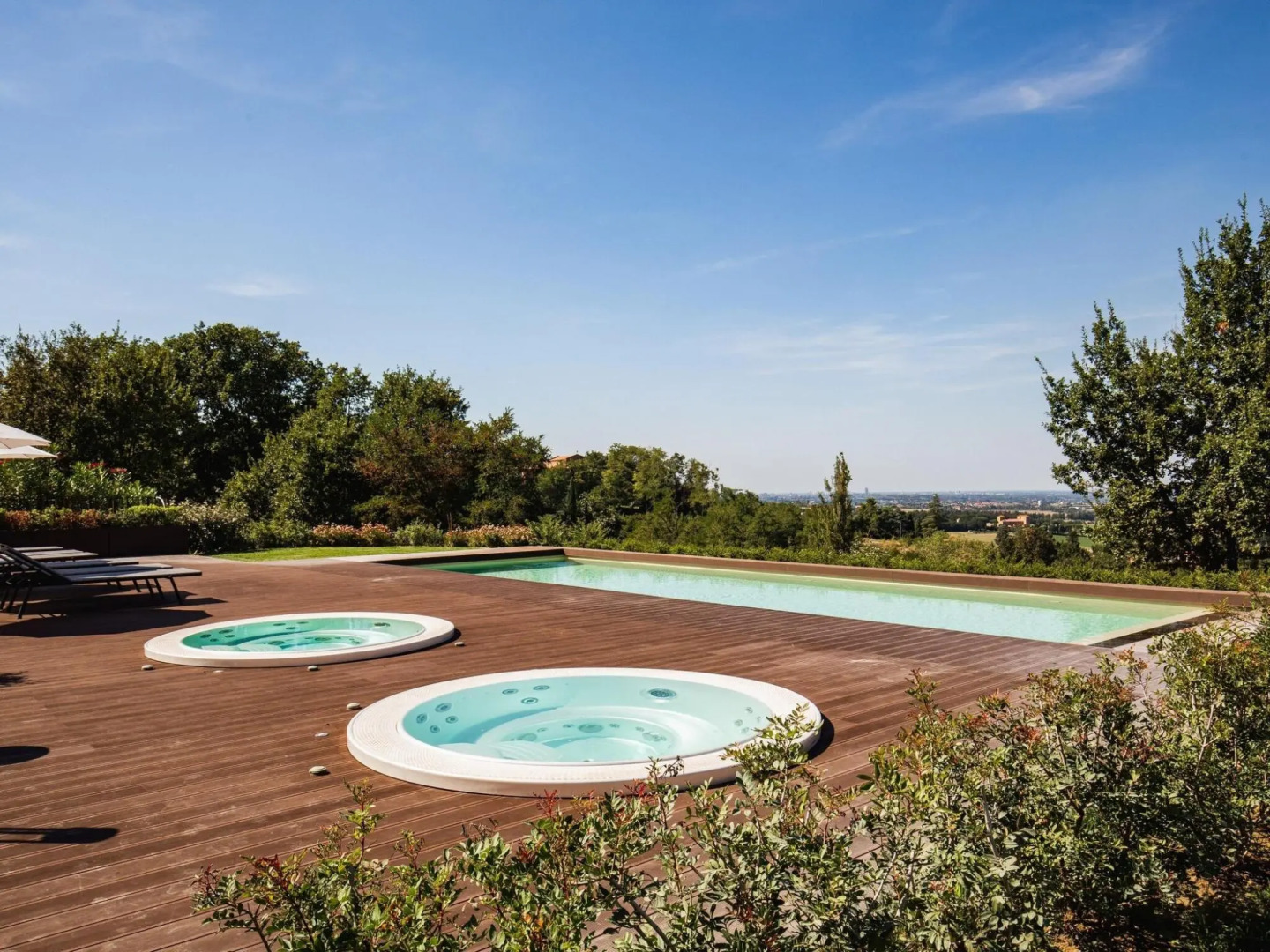 Amazing Holiday Home in Castel San Pietro Terme With Pool