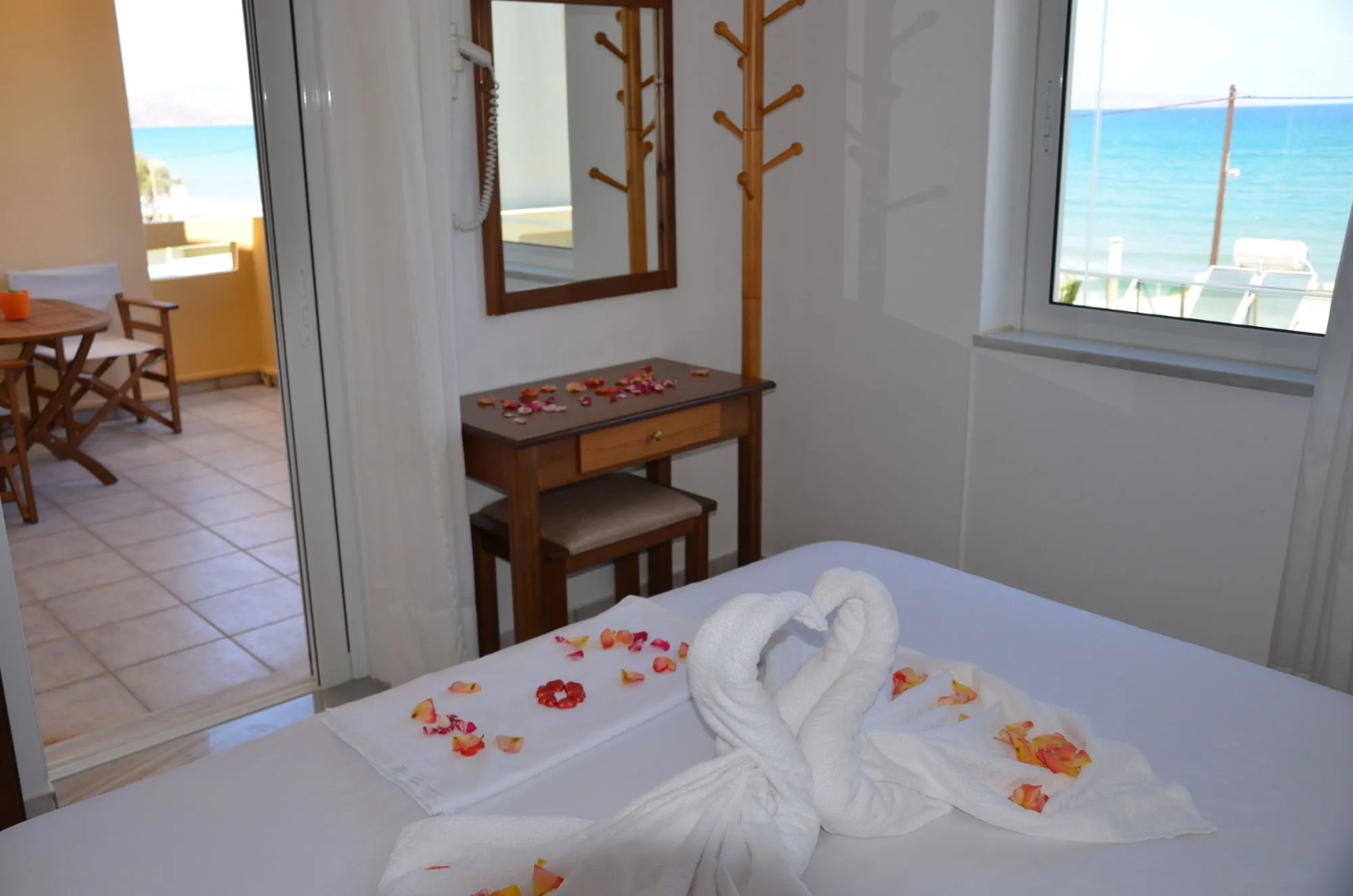 Thalassa Apartments