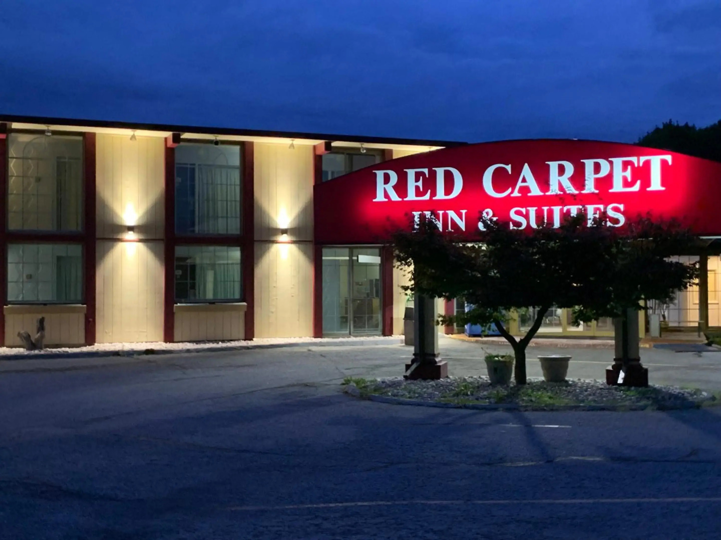 Red Carpet Inn and Suites Ebensburg