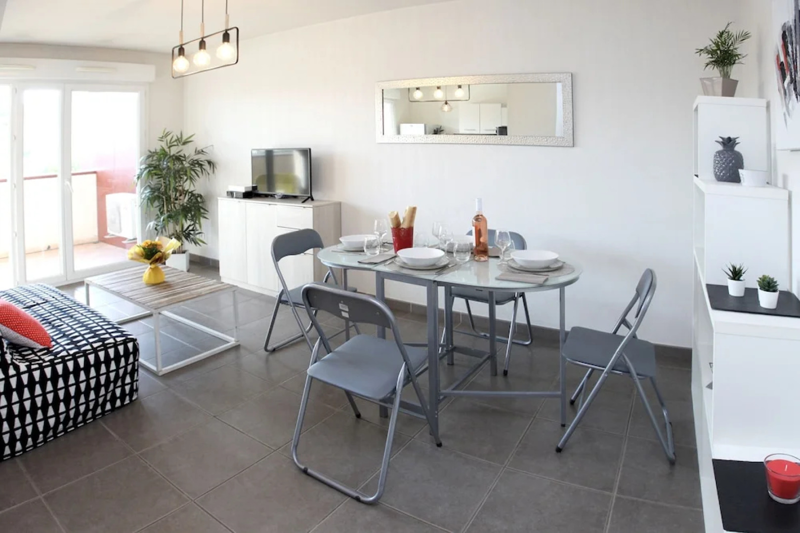 Appart "LE MOGADOR" T2 - 3*** Terrasse ensoleillée