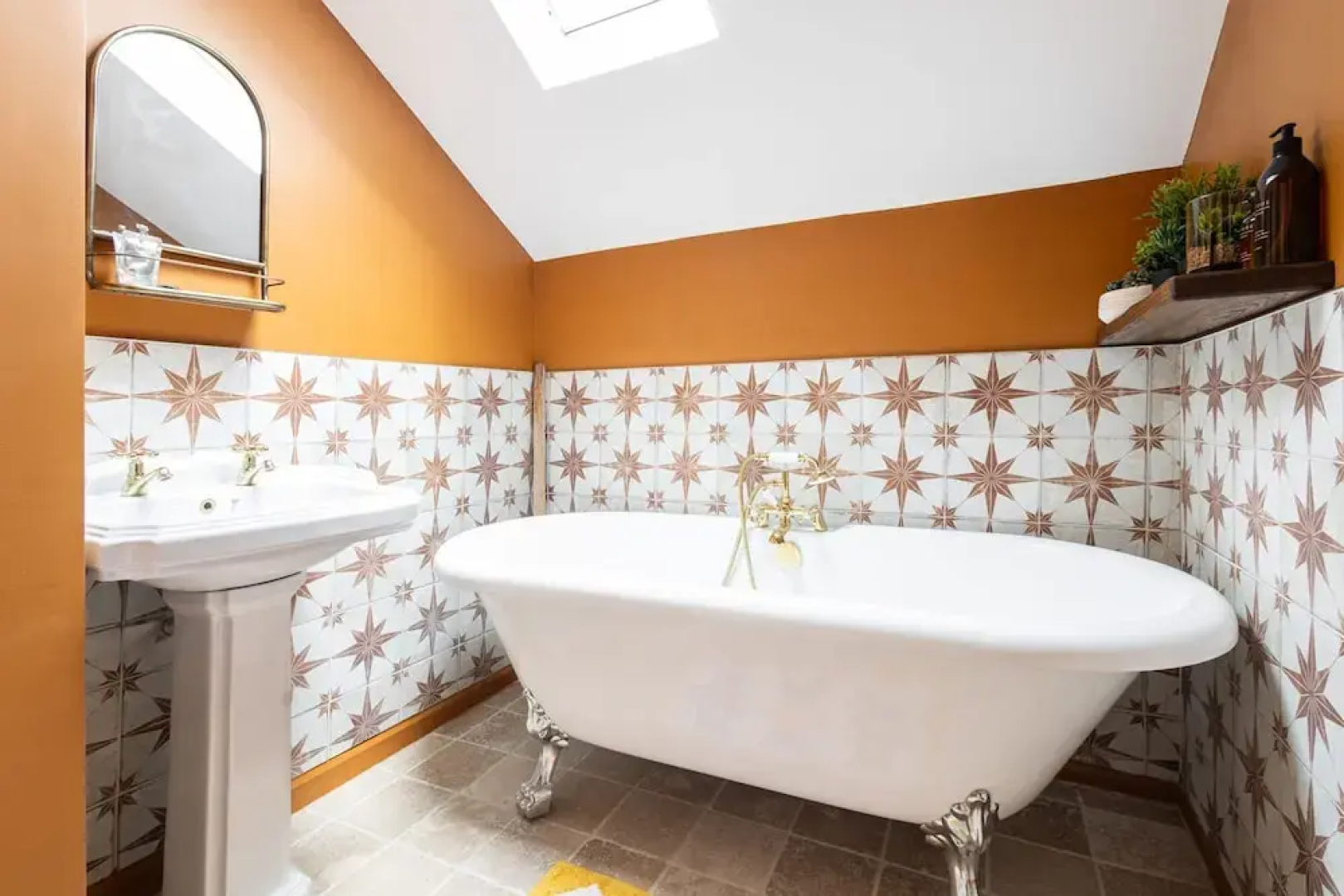 Host Stay Bankfoot Cottage