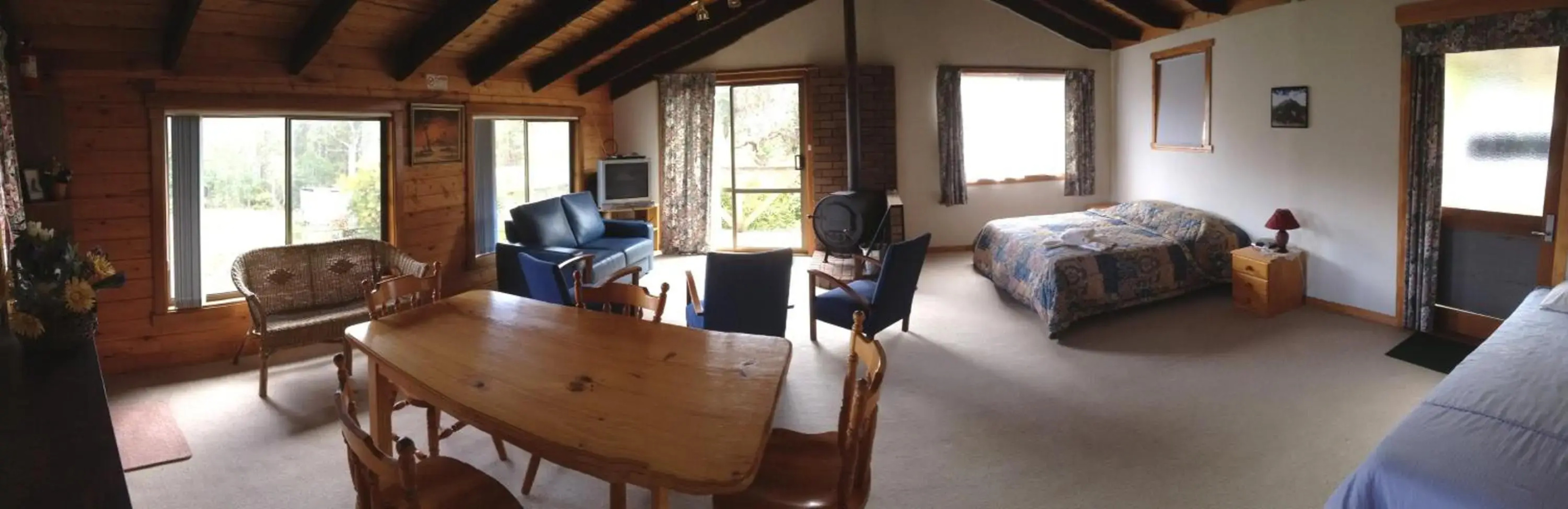 Silver Ridge Retreat