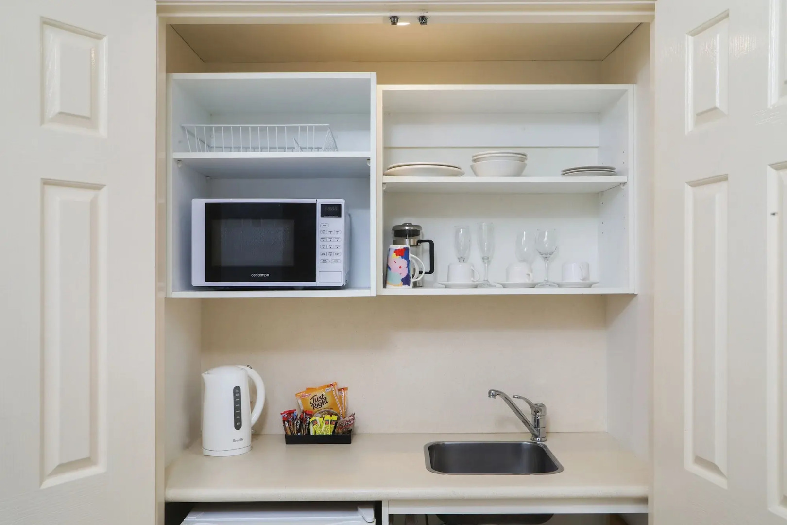 Terrigal Sails Serviced Apartments