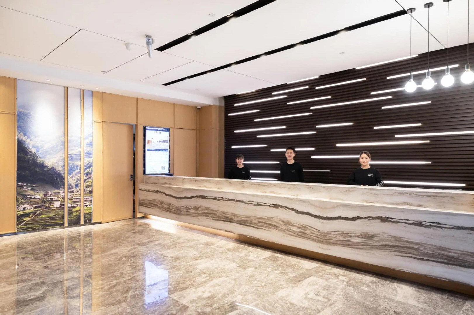 Atour Hotel Zhenda Road South Station Yantai