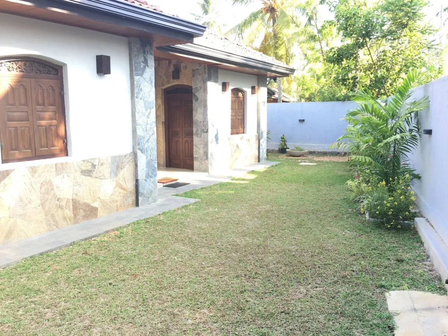 Yoho Villa Lucky Seven