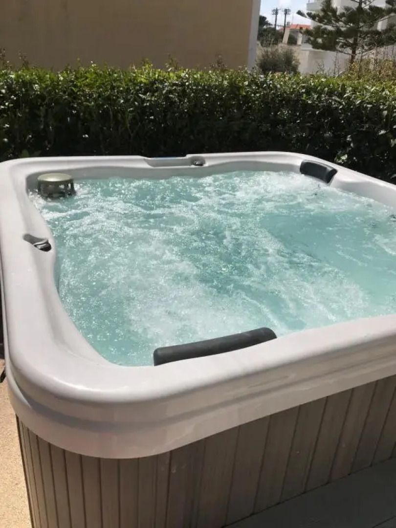 Elisa Seaside Luxury Suite Private hot Tub, Beach