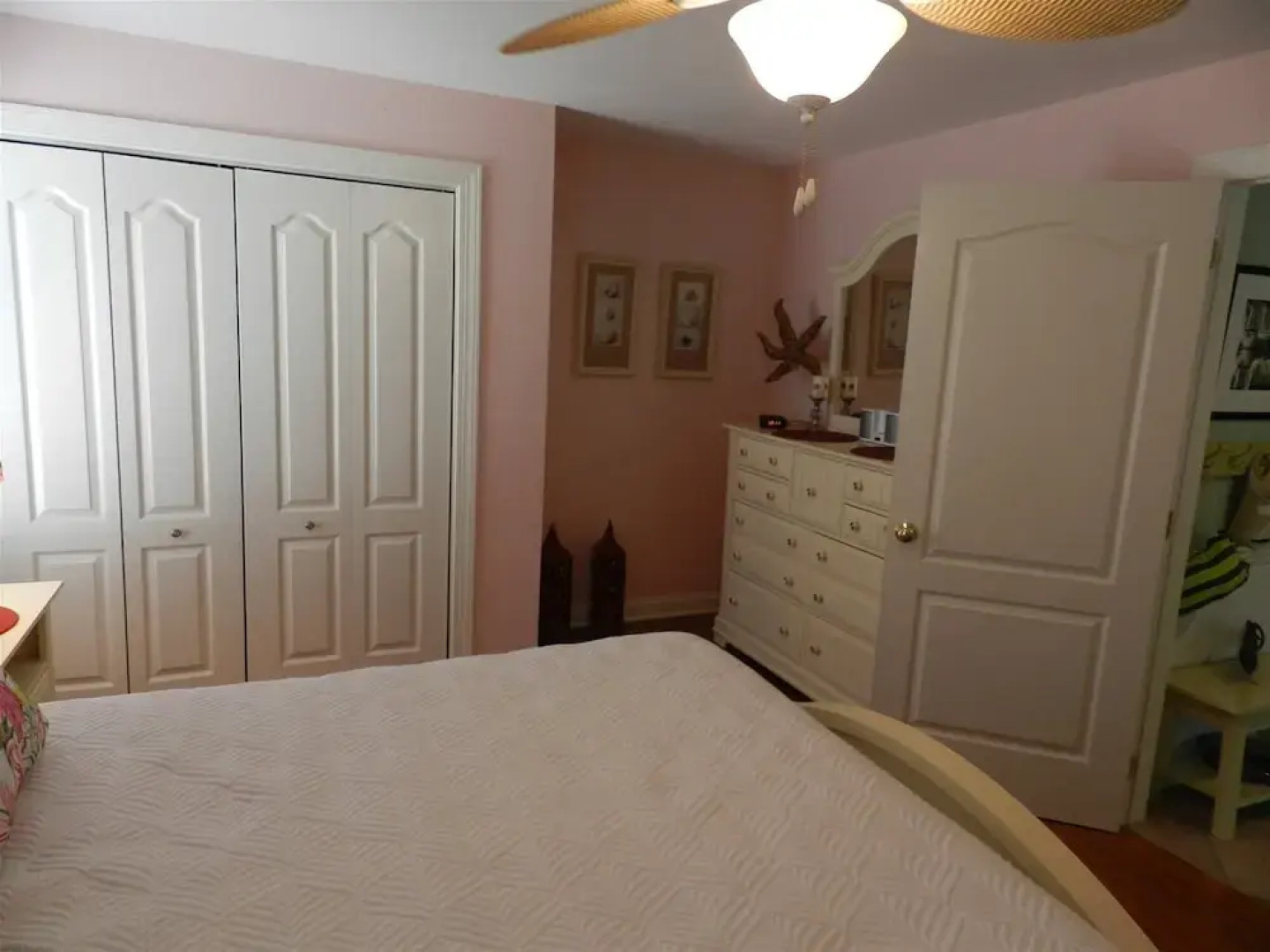 Cm911 Columbia Avenue-2