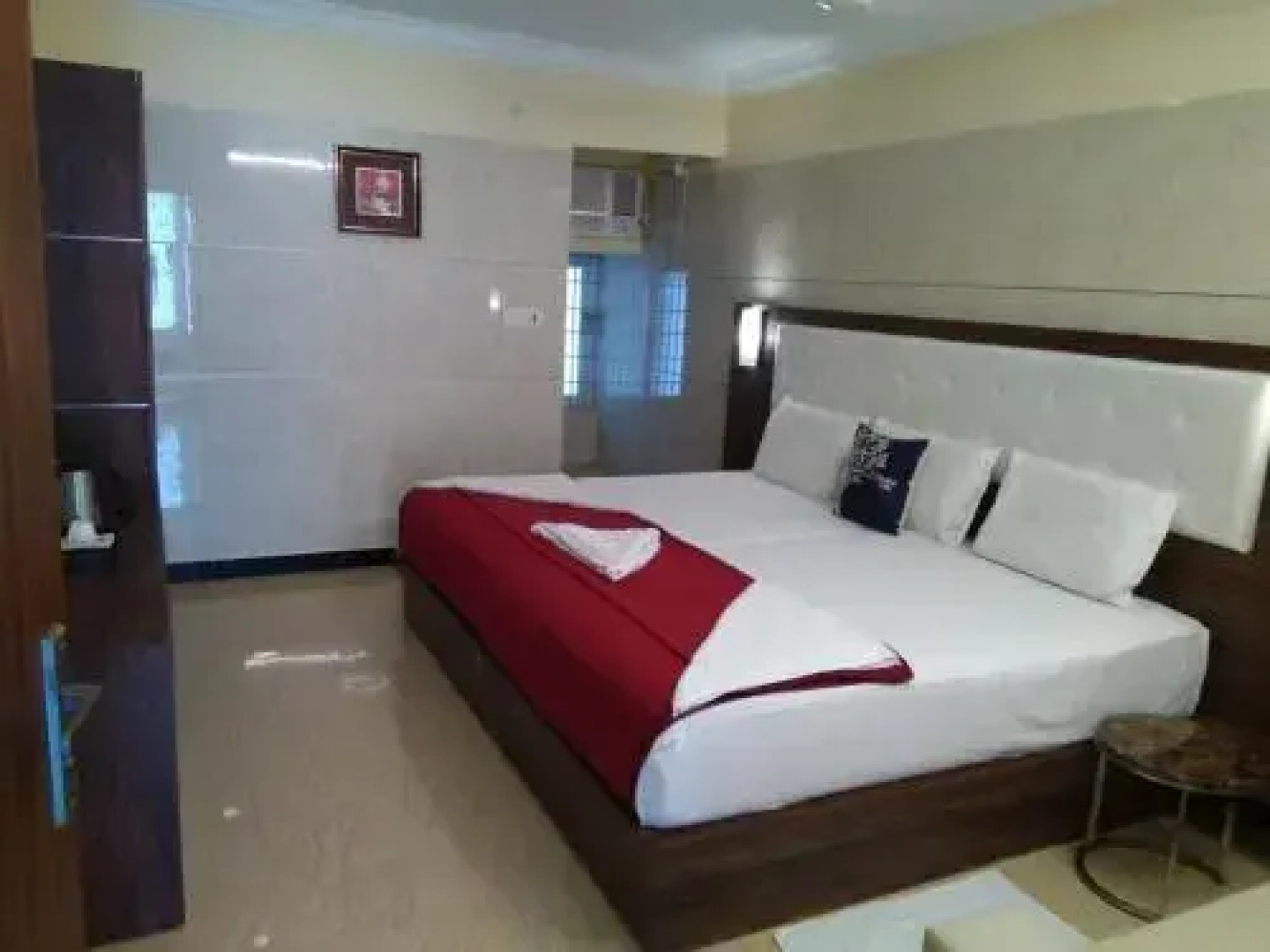Hotel SSK Grand - Kanchipuram