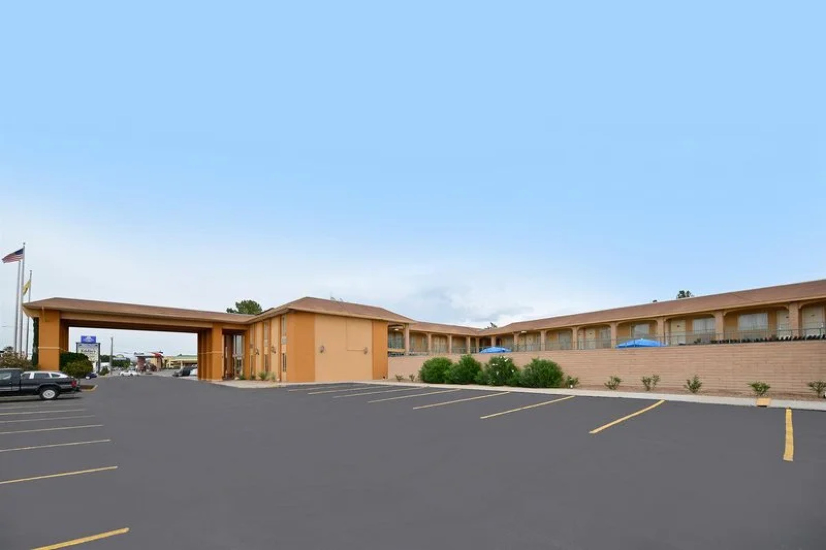 Americas Best Value Inn & Suites - Las Cruces / I - 10 Exit 140