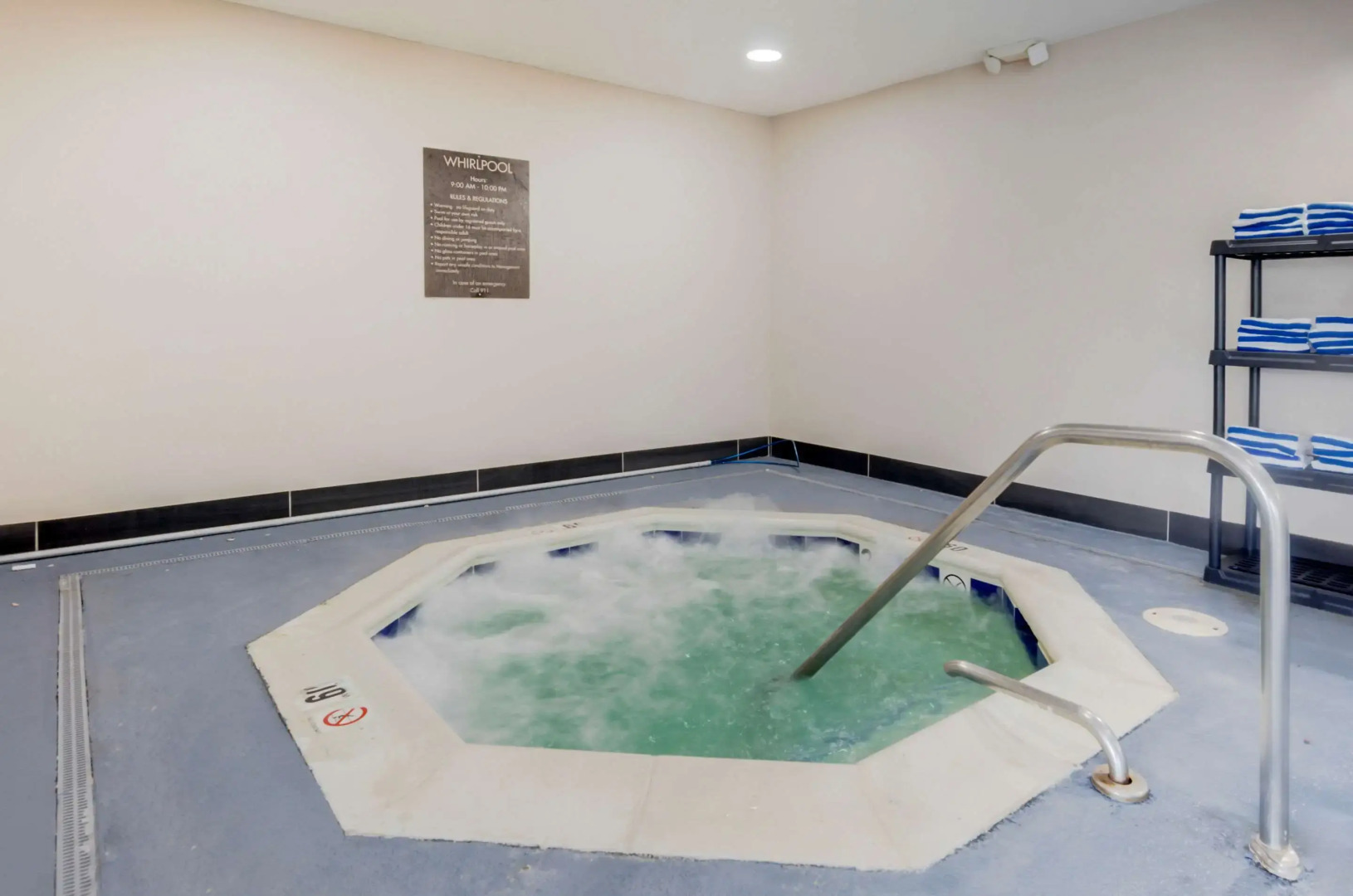 Comfort Inn & Suites Hillsville I-77