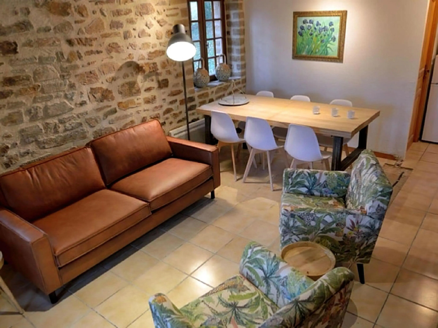 Cozy Holiday Home in Cussac with Private Terrace, Barbecue