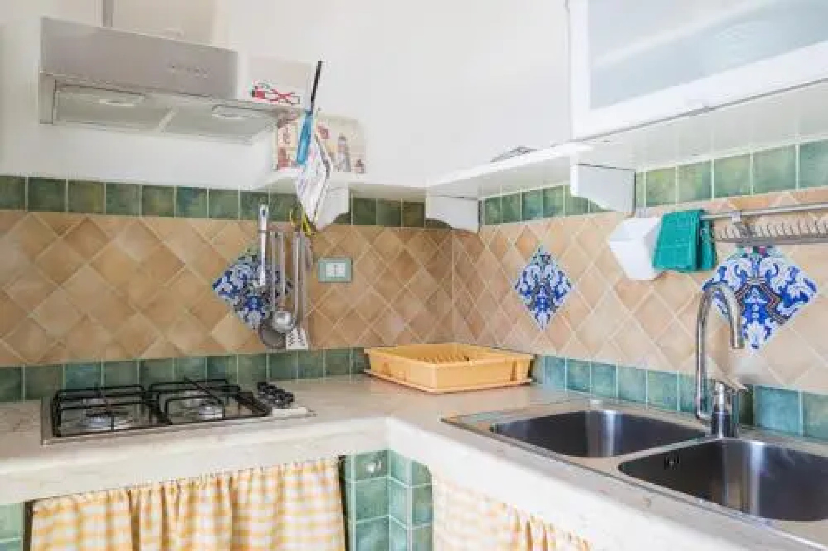 Clelia Case Vista Mare