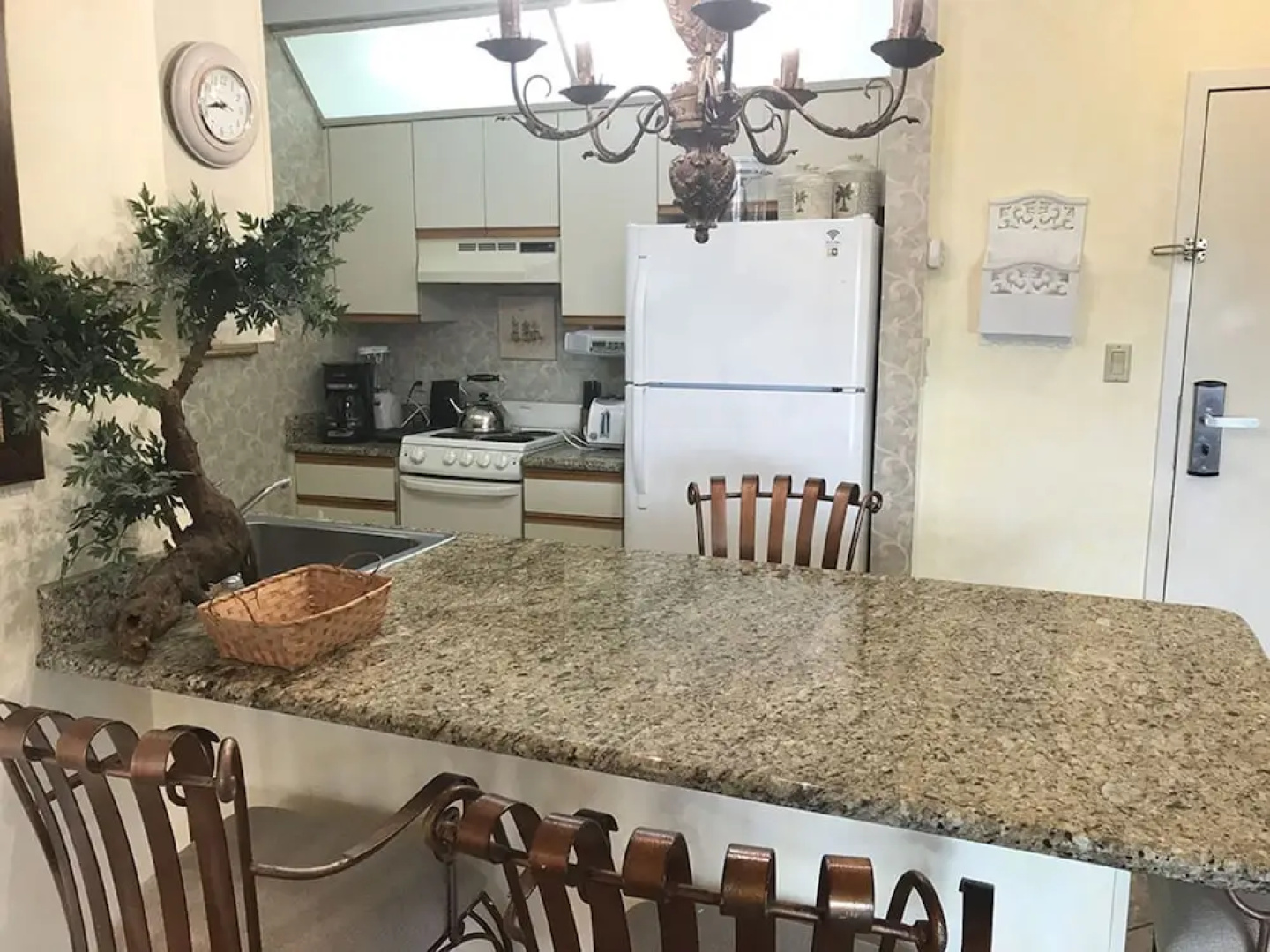 Surfside Beach Resort by Counts - Oakes Resort Properties