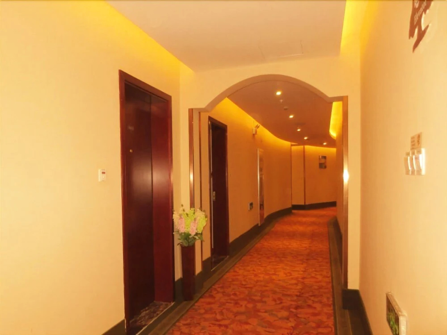 GreenTree Inn Changzhou Niutang Yabang Hotel