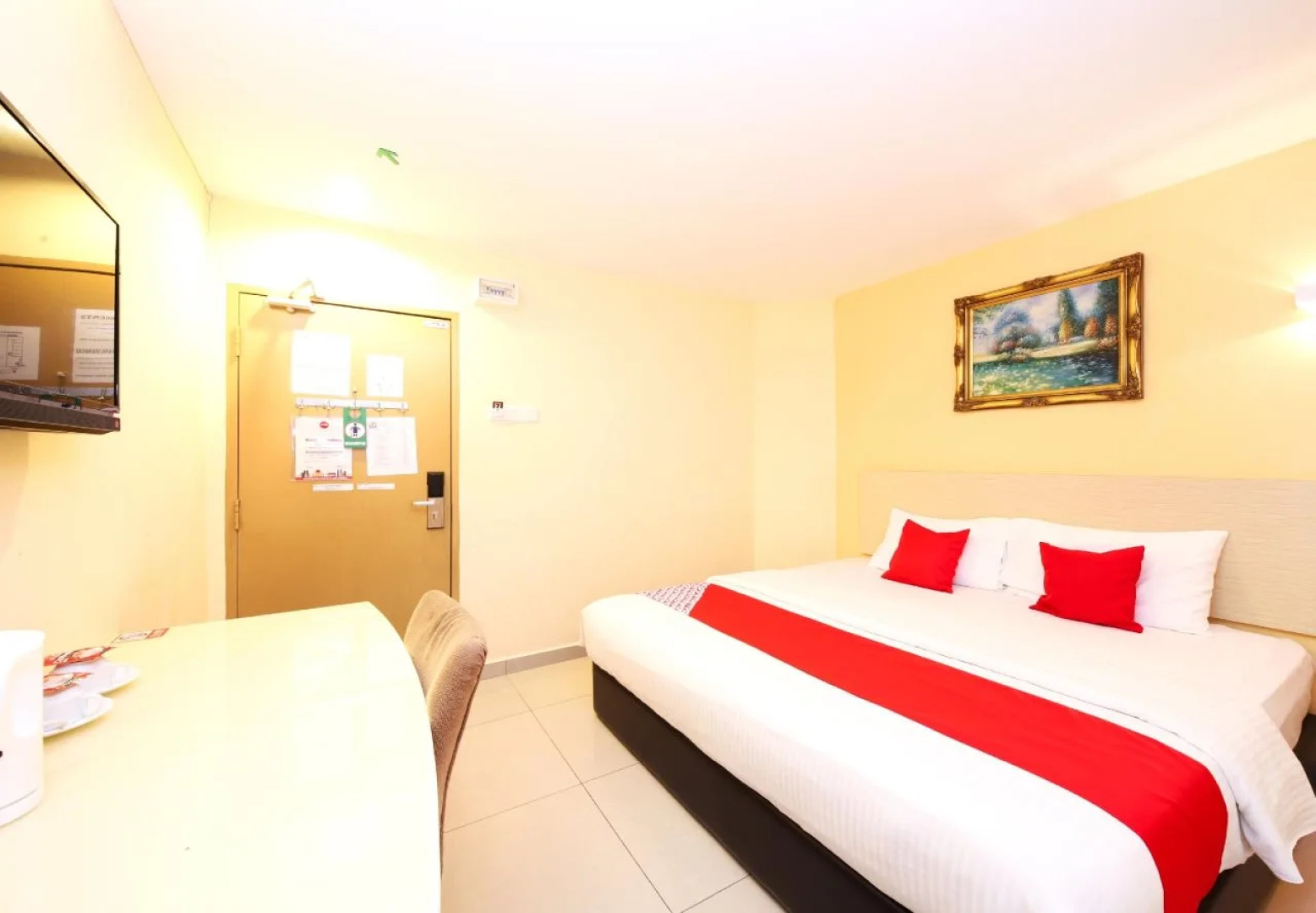 OYO 635 Seven Days Hotel