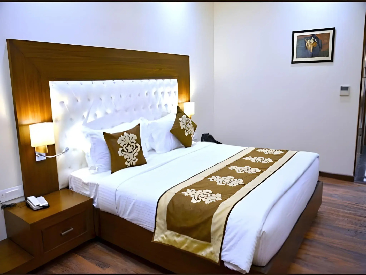 Hotel Seven Hills Tower