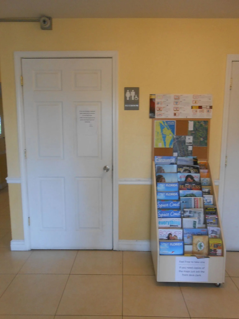 Executive Garden Titusville Hotel