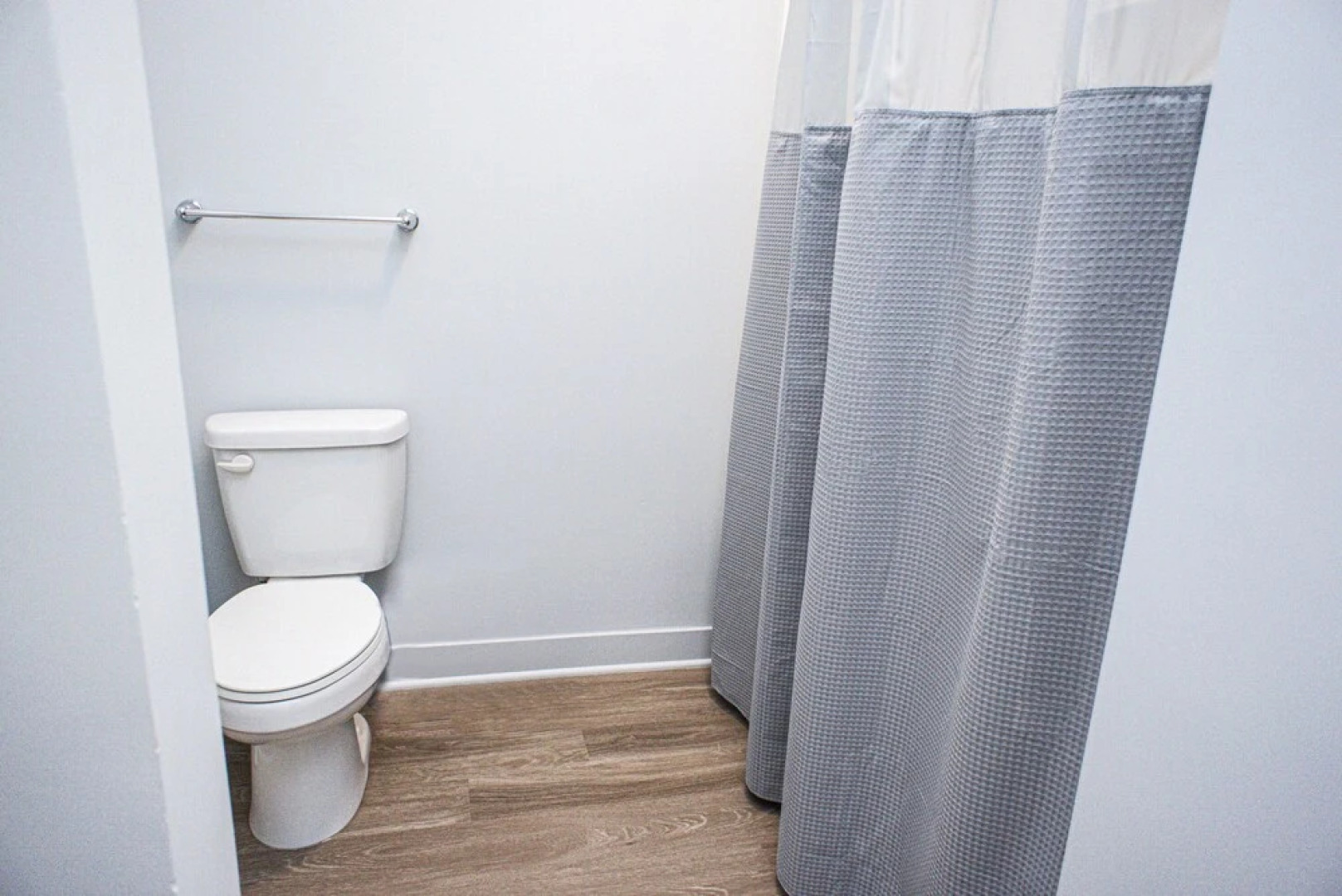 FRONTDESK District at 6th Des Moines