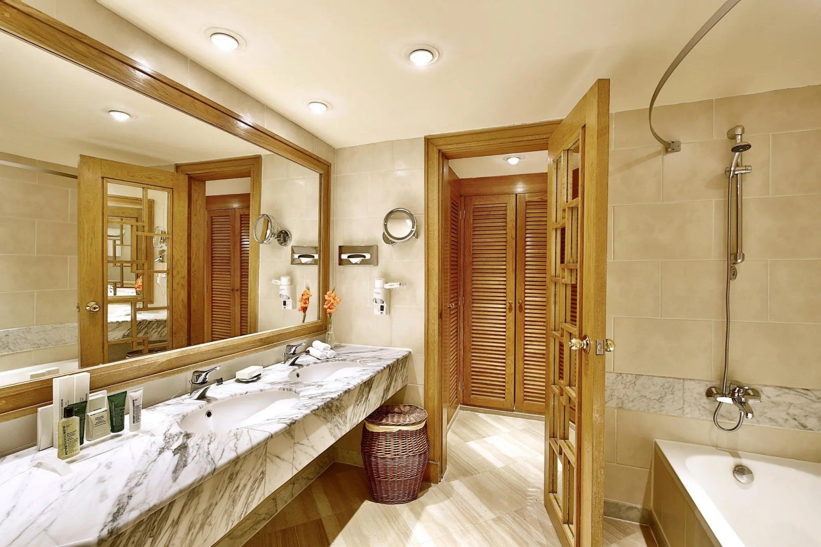 Safir Sharm Waterfalls Resort