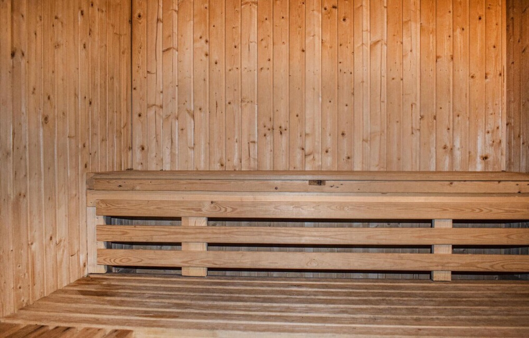 Awesome Home in Tingsryd With 5 Bedrooms, Sauna and Wifi