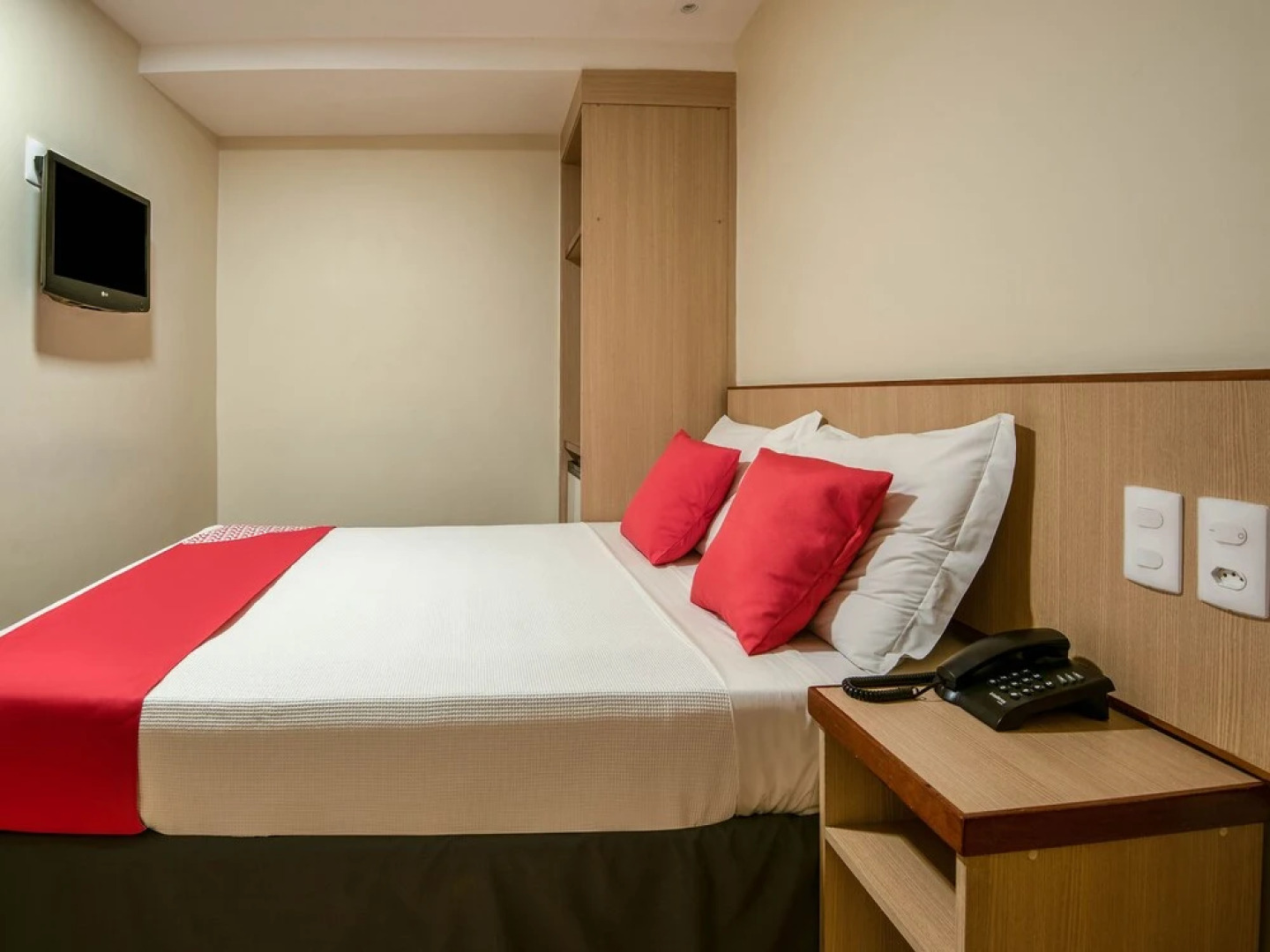 ZEN Rooms Conde de Lages