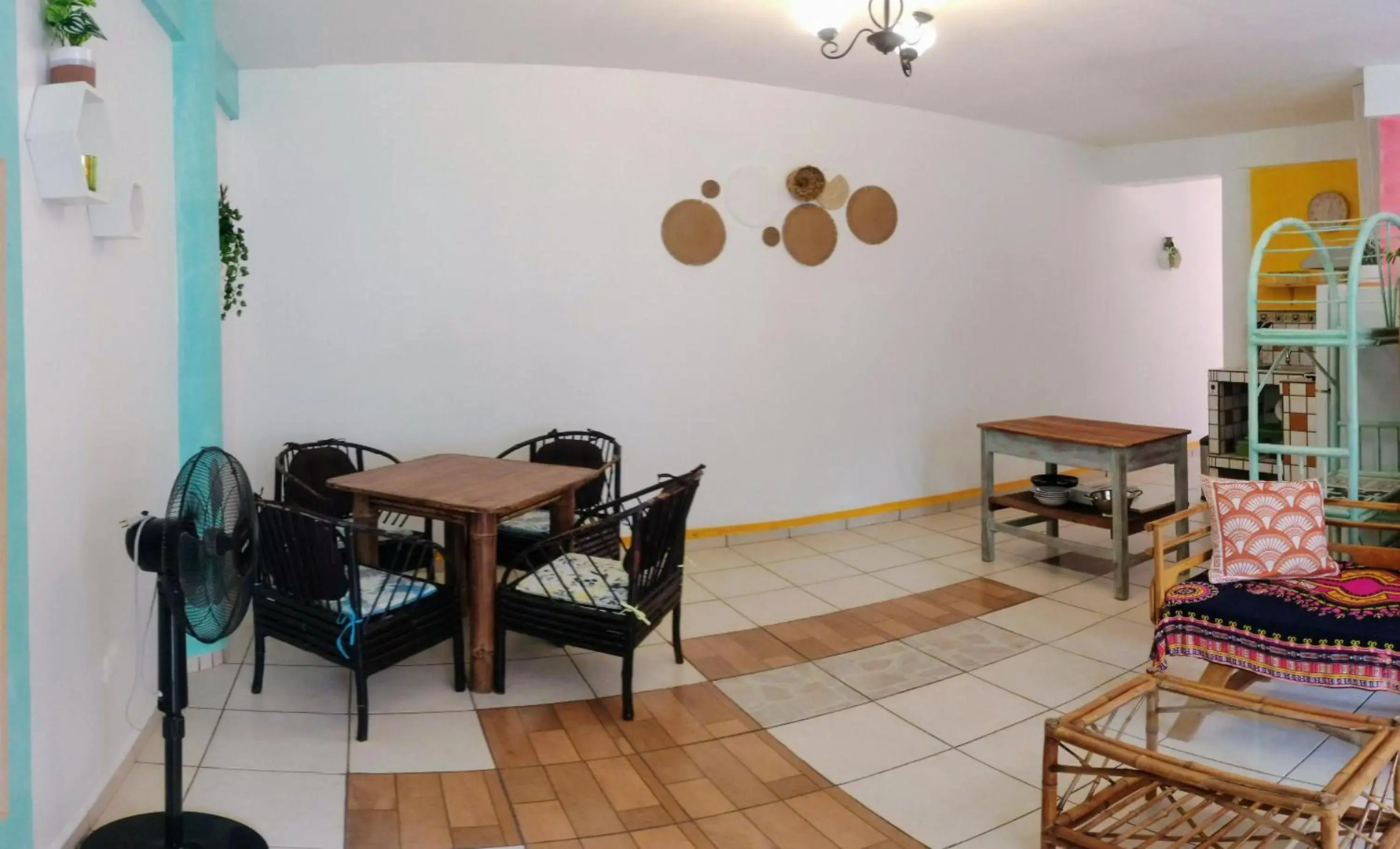 Cool Vibes Beach Hostel