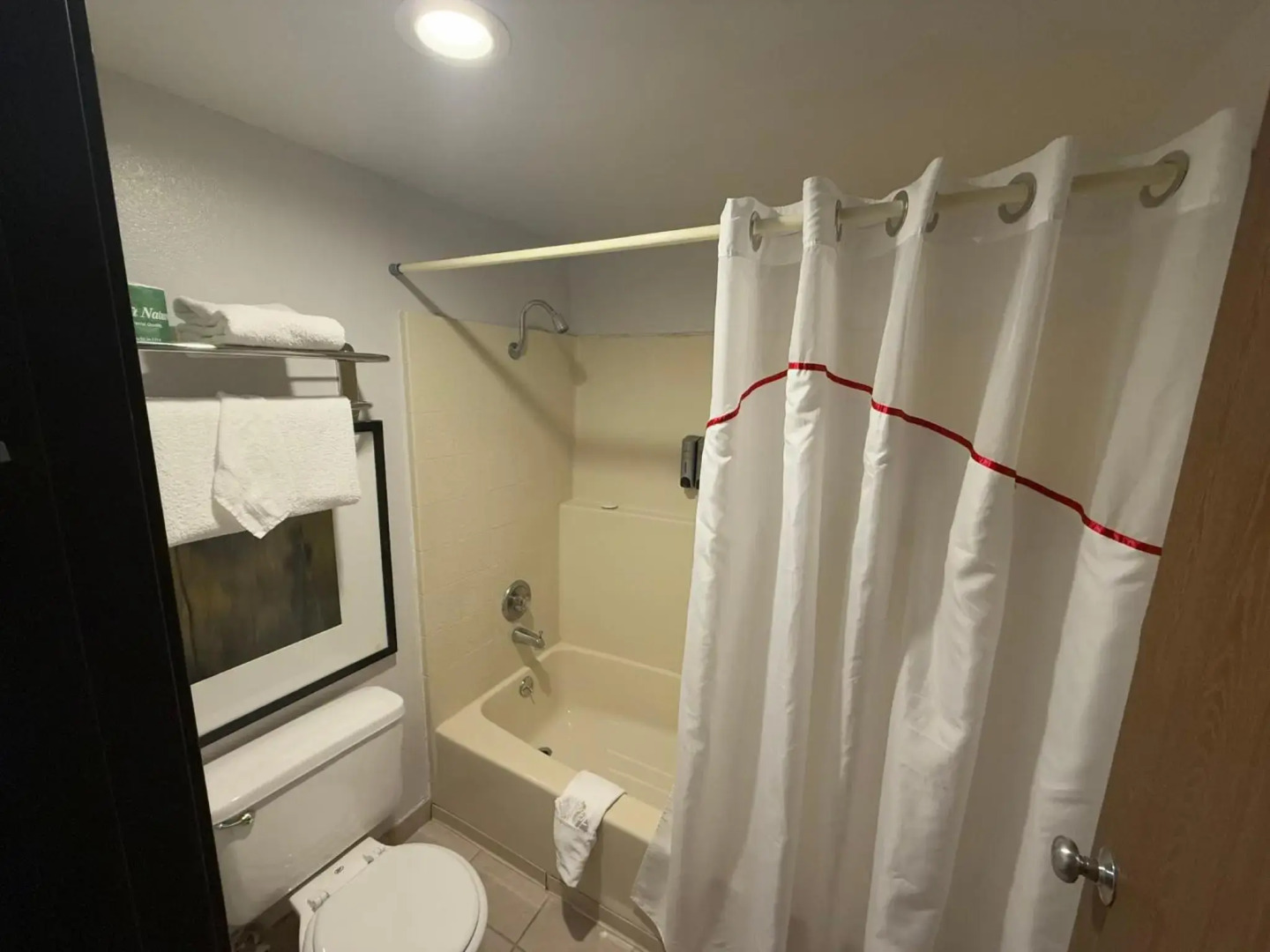 Heritage Inn and Suites