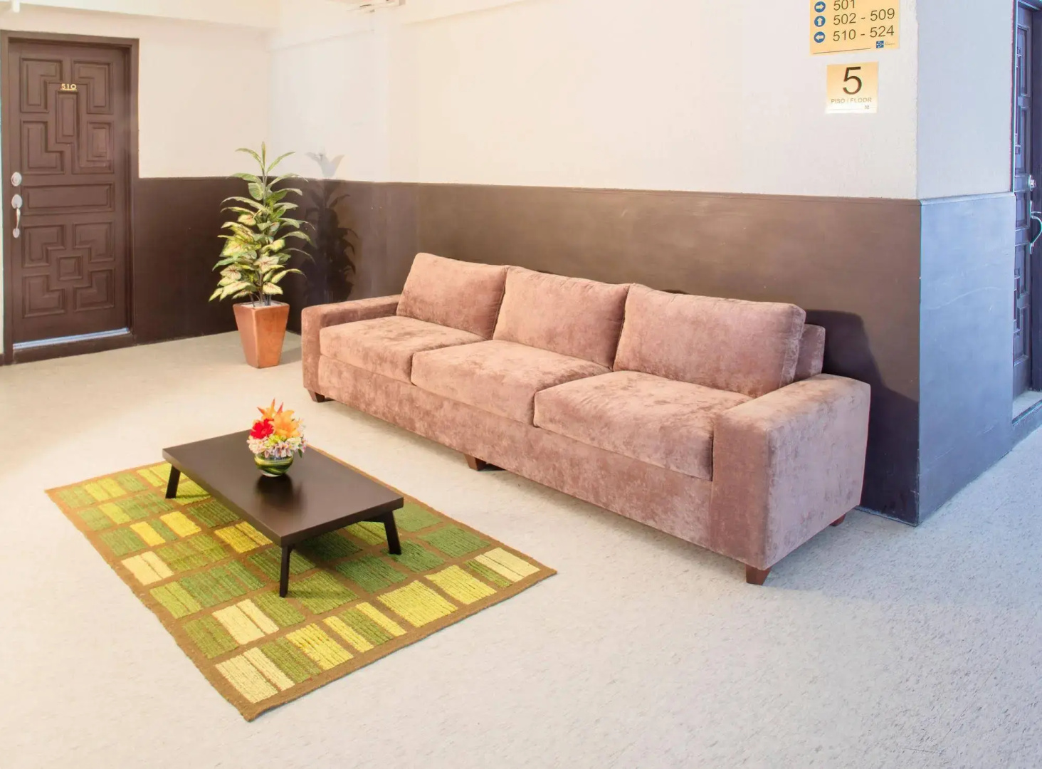 Hotel Virreyes