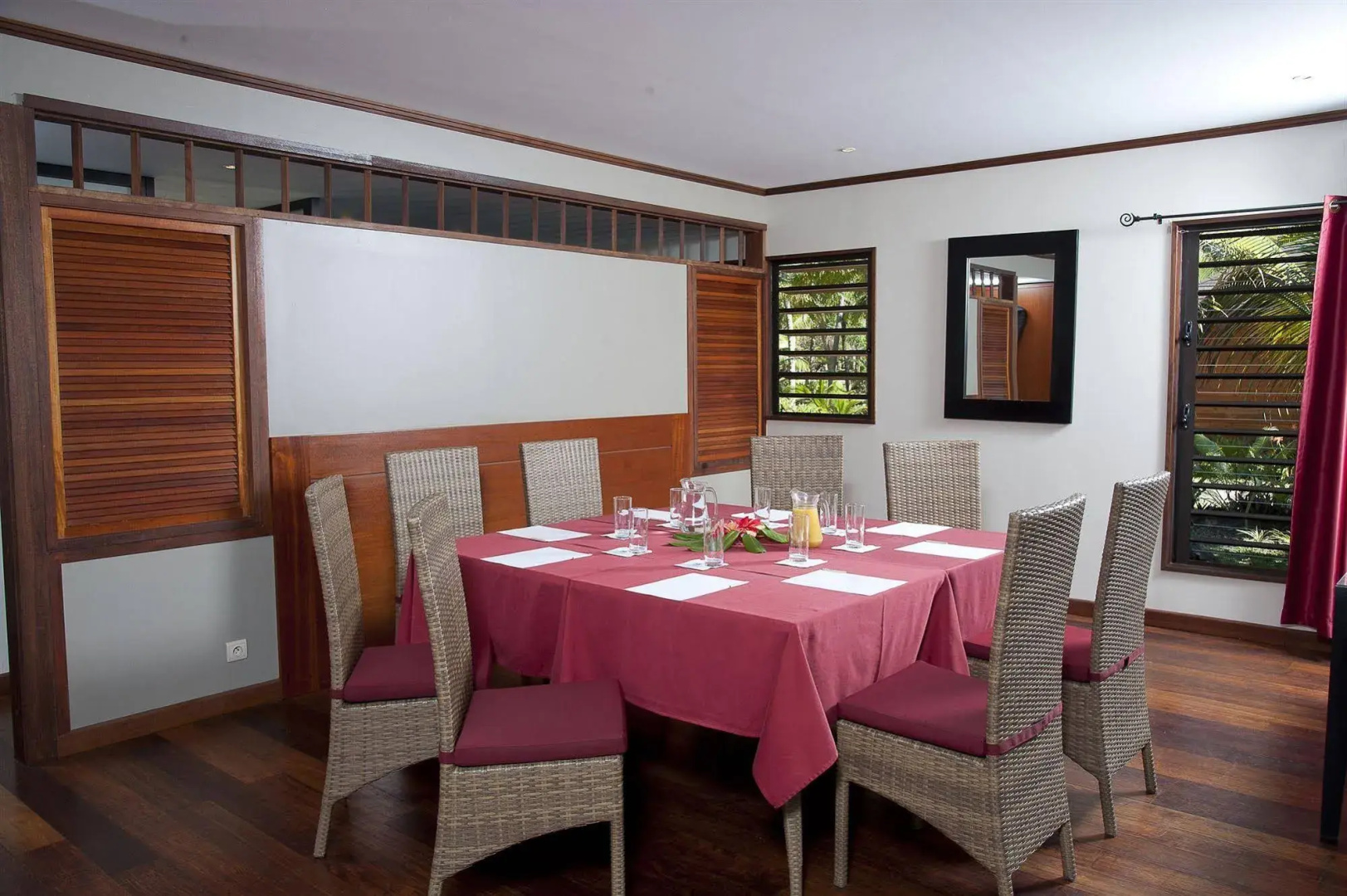 Oure Lodge Beach Resort