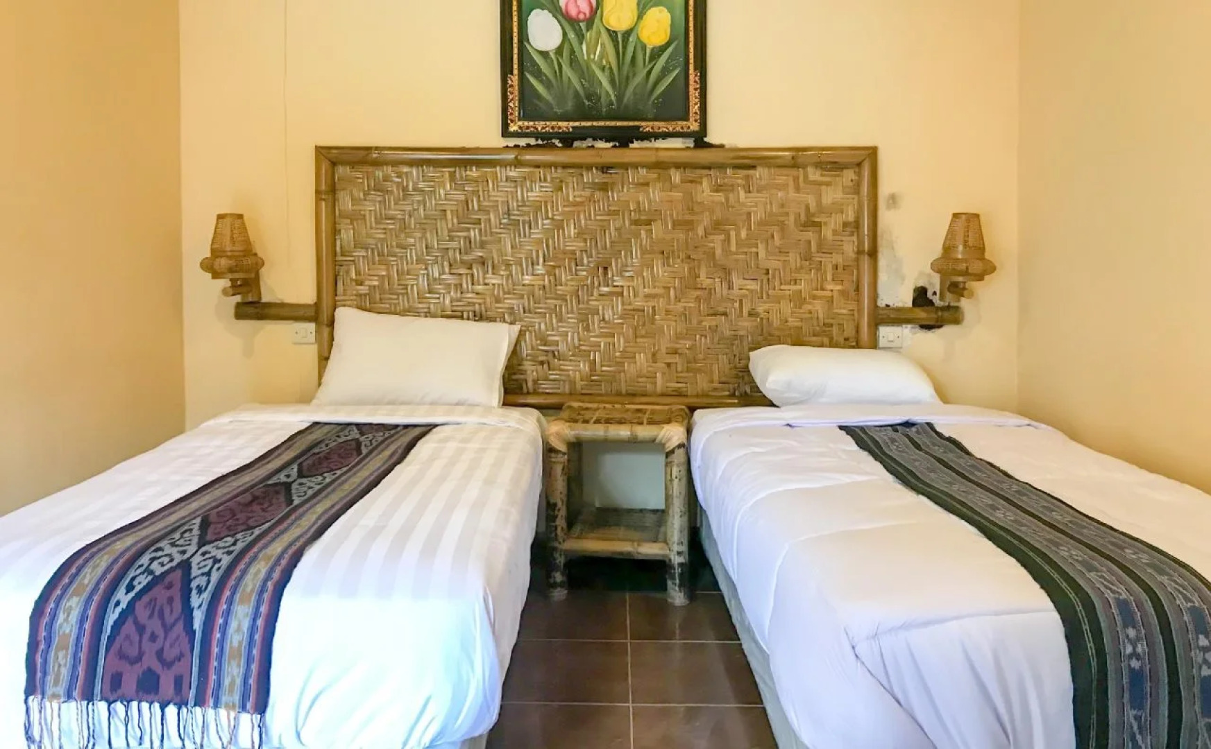 Surya Karhyn Hotel & Restaurant