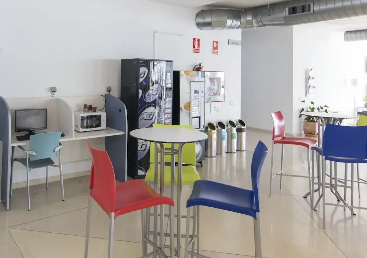 Albergue Inturjoven & Jaen - Hostel