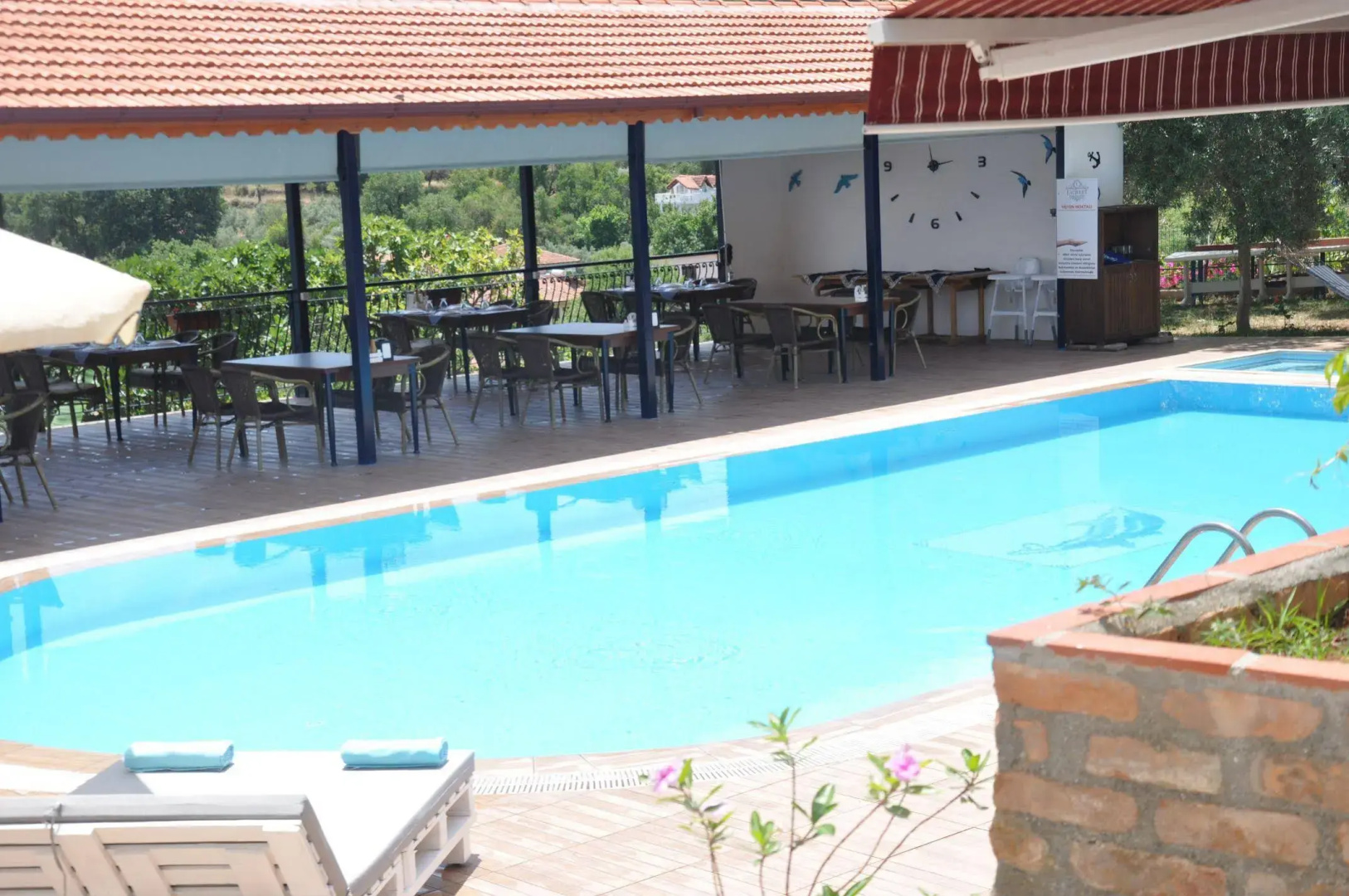 Lacivert Boutique Hotel