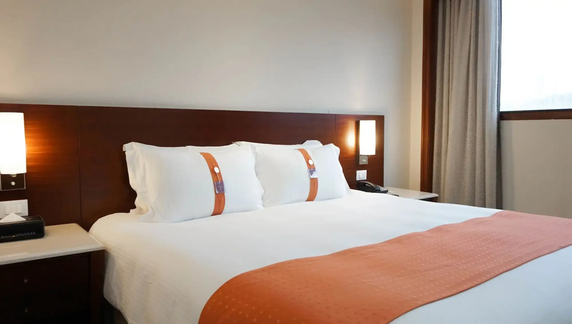 HiONE Holiday Hotel Taipei