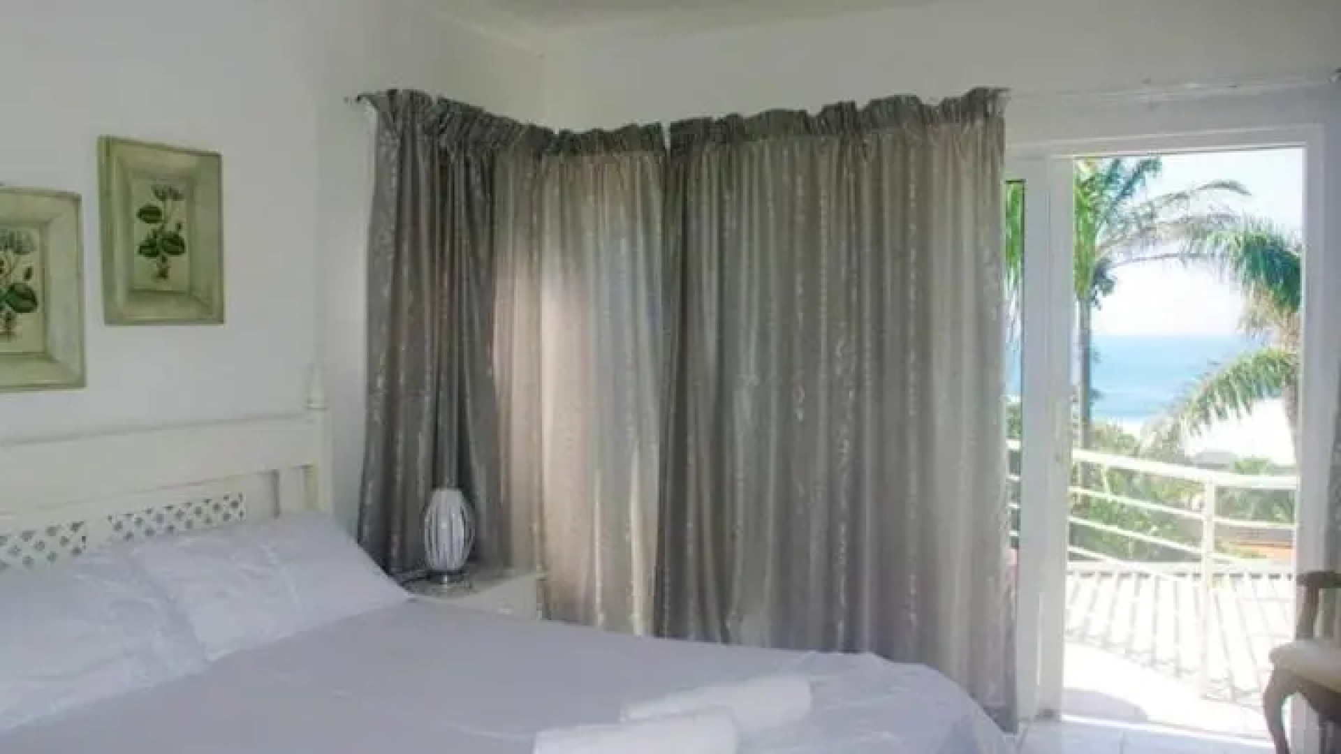 Thoko-Zani Beach House