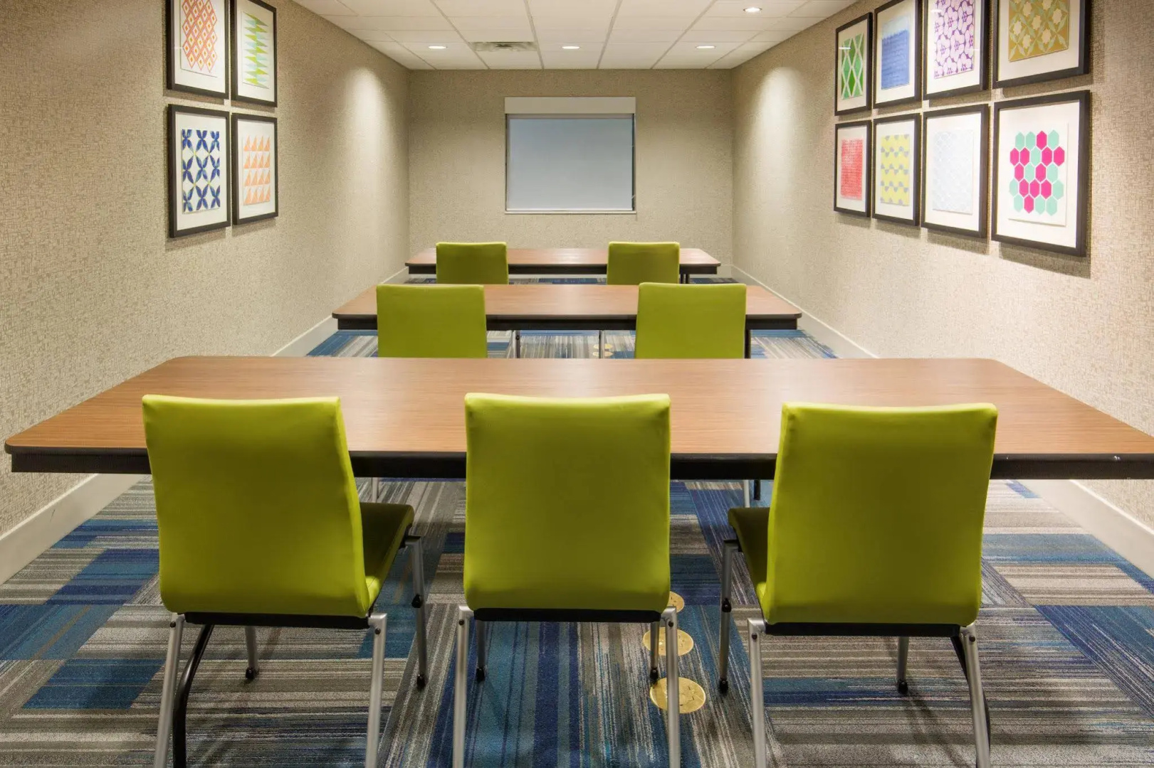 Holiday Inn Express & Suites Pahrump by IHG