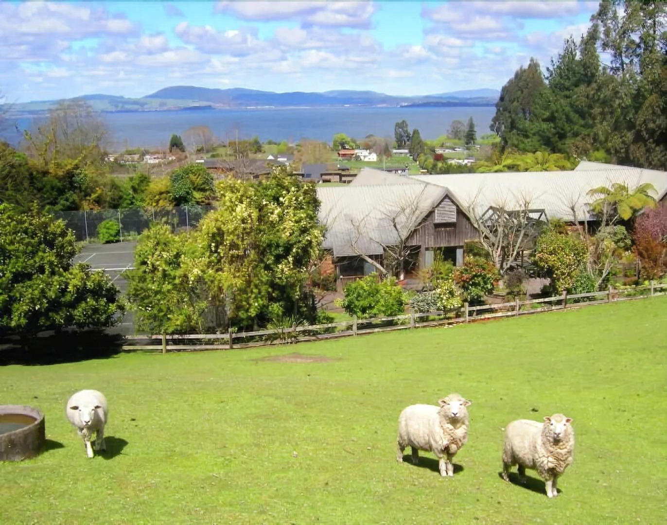 A Panoramic Country Homestay