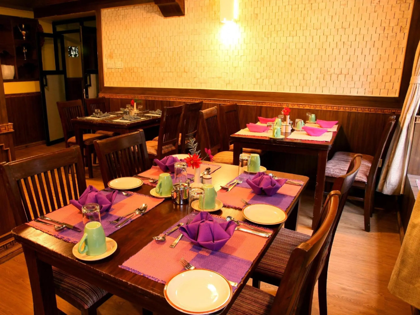 Mountain Lodges of Nepal - Monjo