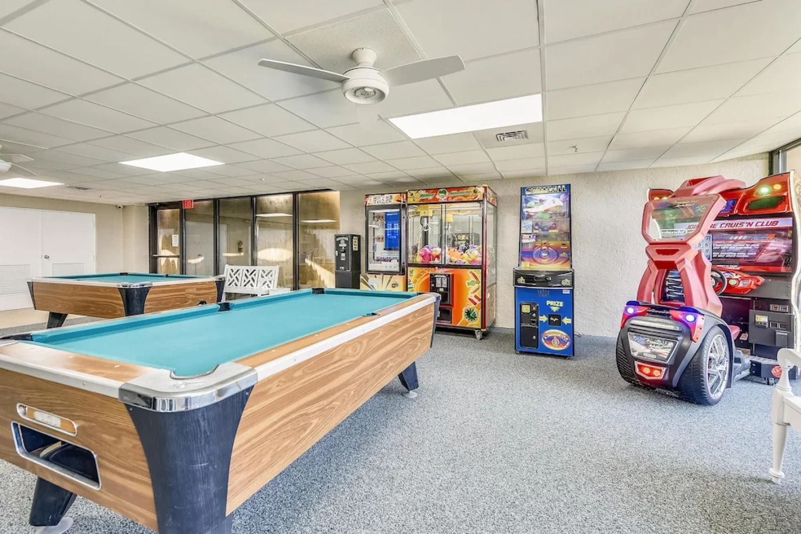 Summerhouse by Book That Condo