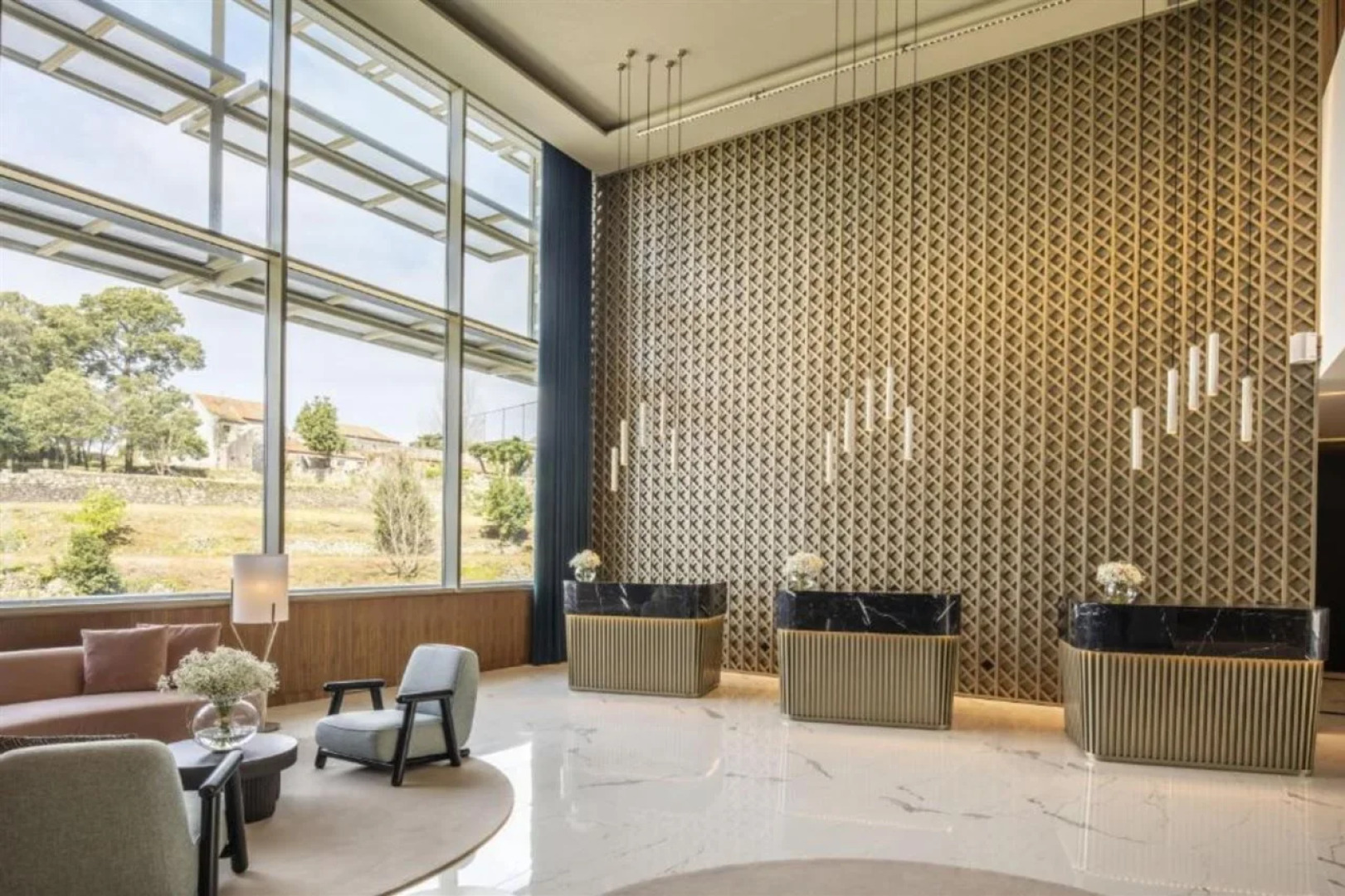 Renaissance Porto Lapa Hotel