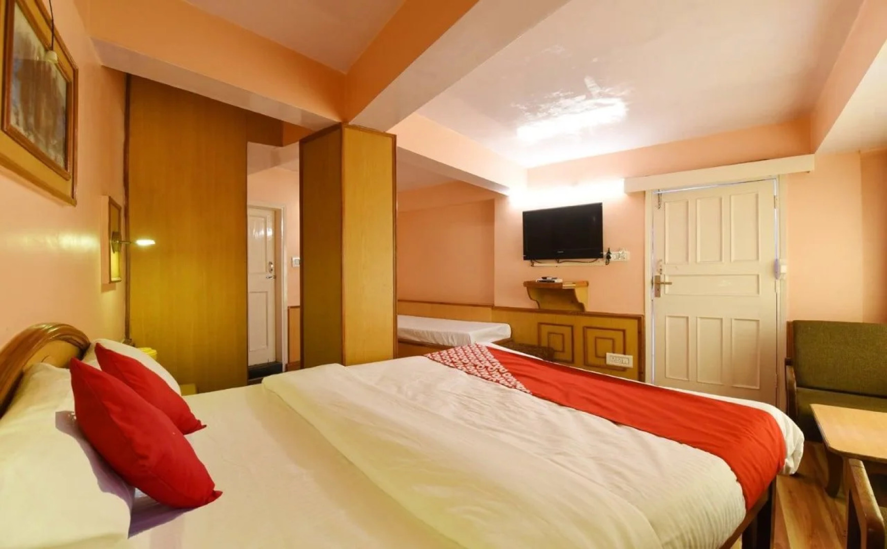 Hotel Samrat Regency