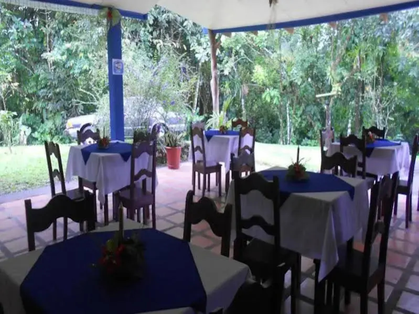 Erupciones Inn