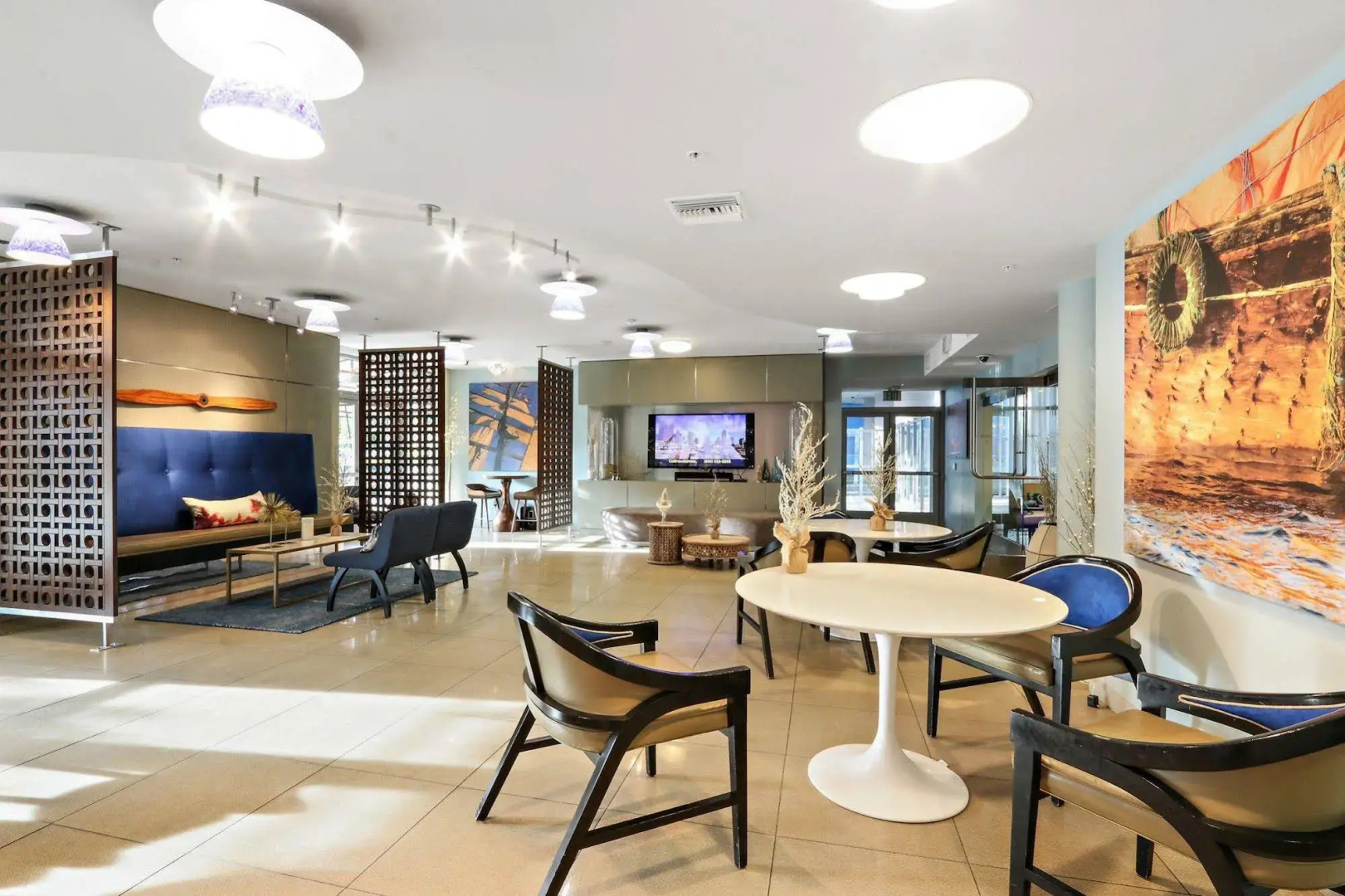 Global Luxury Suites at Marina Del Rey